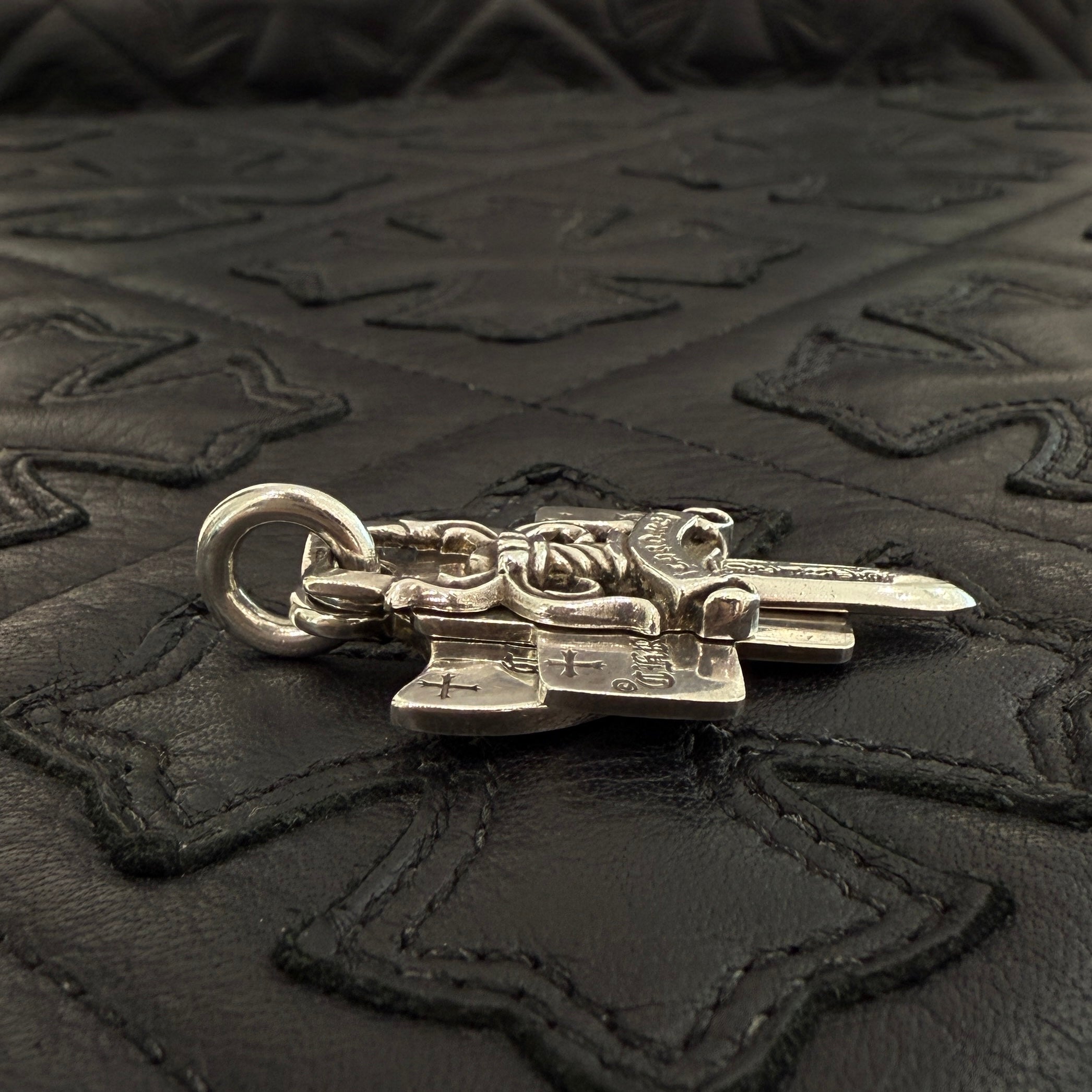 CHROME HEARTS 3 TRINKETS Charm Pendant Top クロムハーツ 3 トリンケッツ チャーム ペンダントトップ