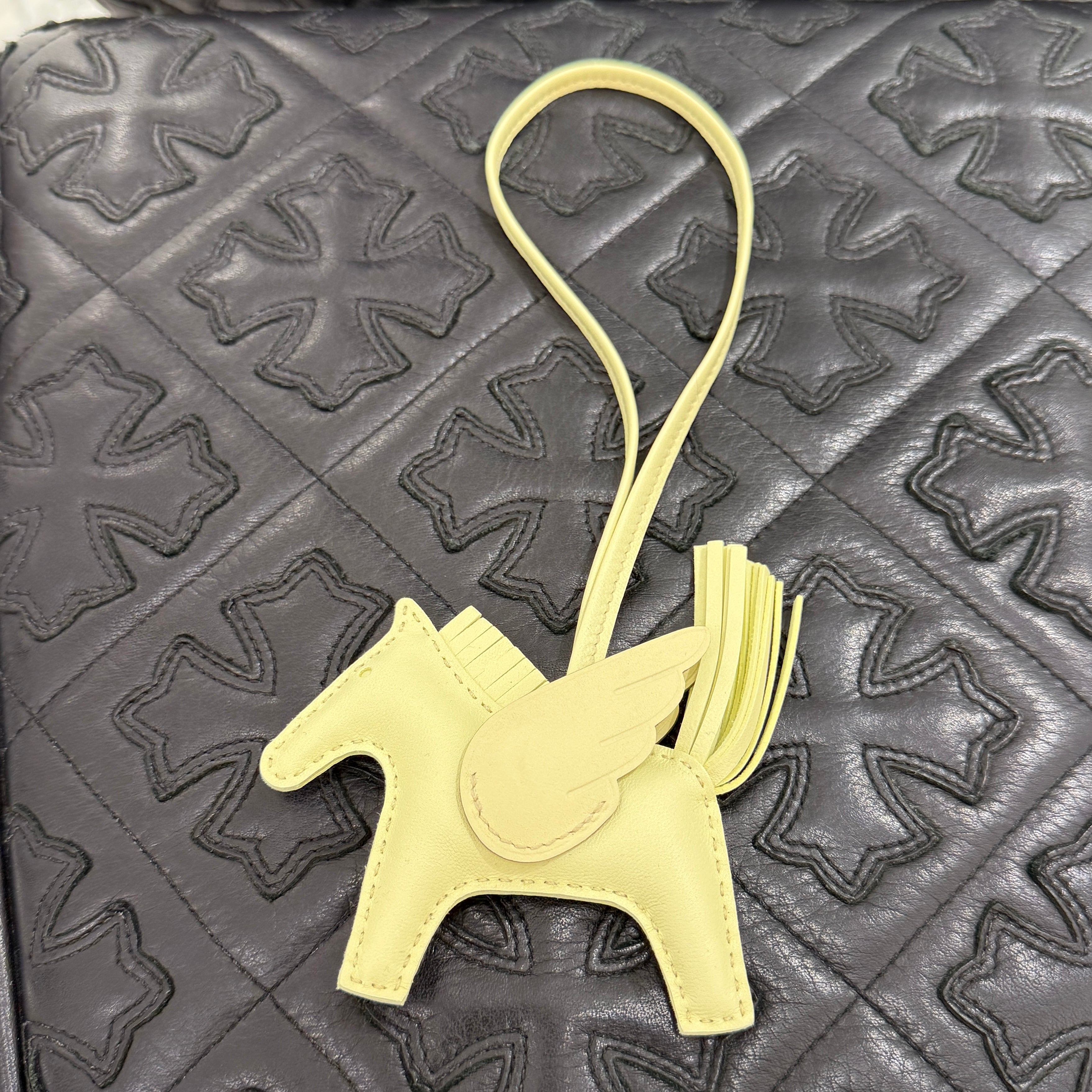 HERMES Rodeo Pegasus PM Charm W刻印 エルメス ロデオ ペガサス PM チャーム W刻印