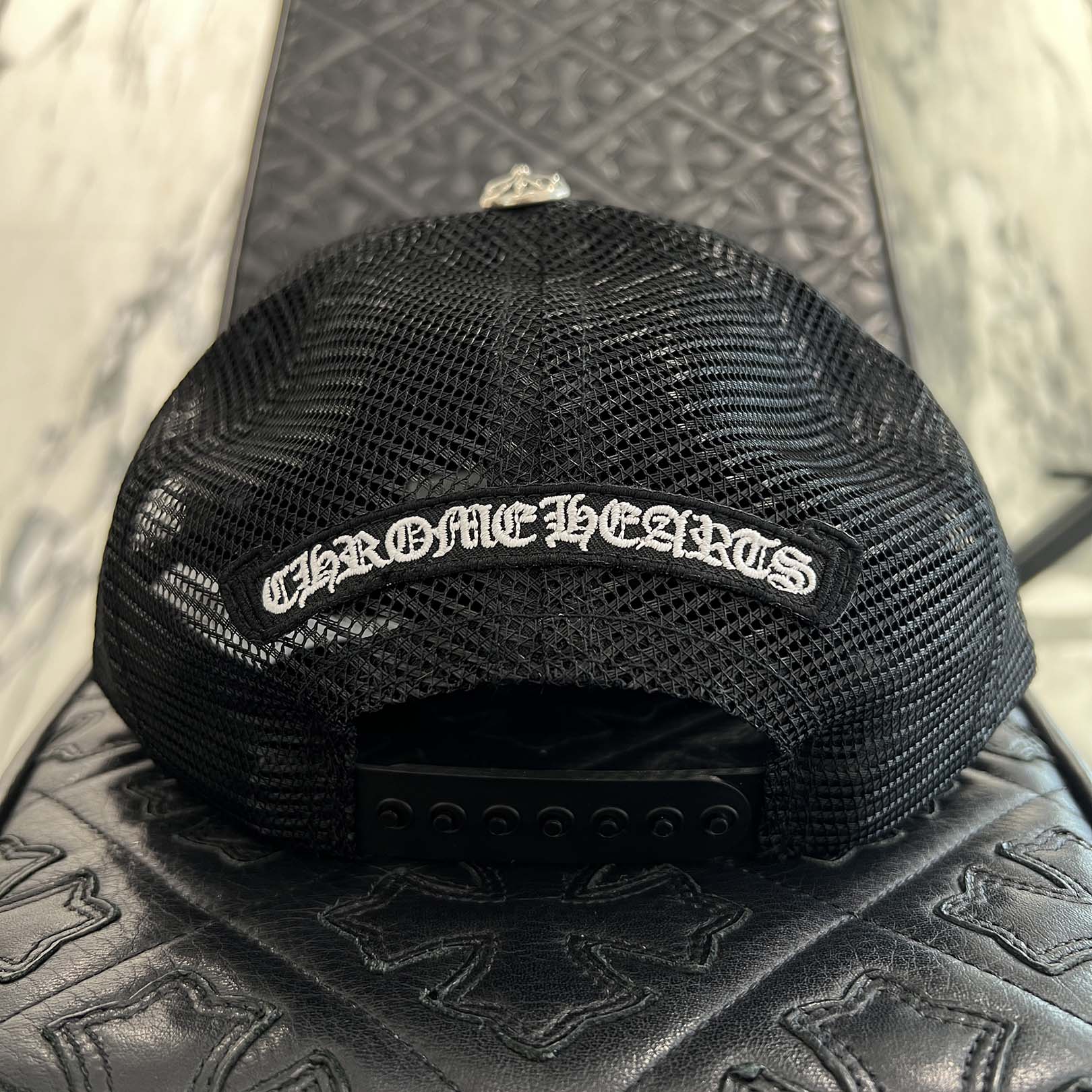 CHROME HEARTS 2025AW Triple Cross Harako Leather Patch Trucker Cap ONE SIZE (51-61) クロムハーツ トリプルクロス ハラコレザー パッチトラッカーキャップ サイズONE SIZE (51-61)