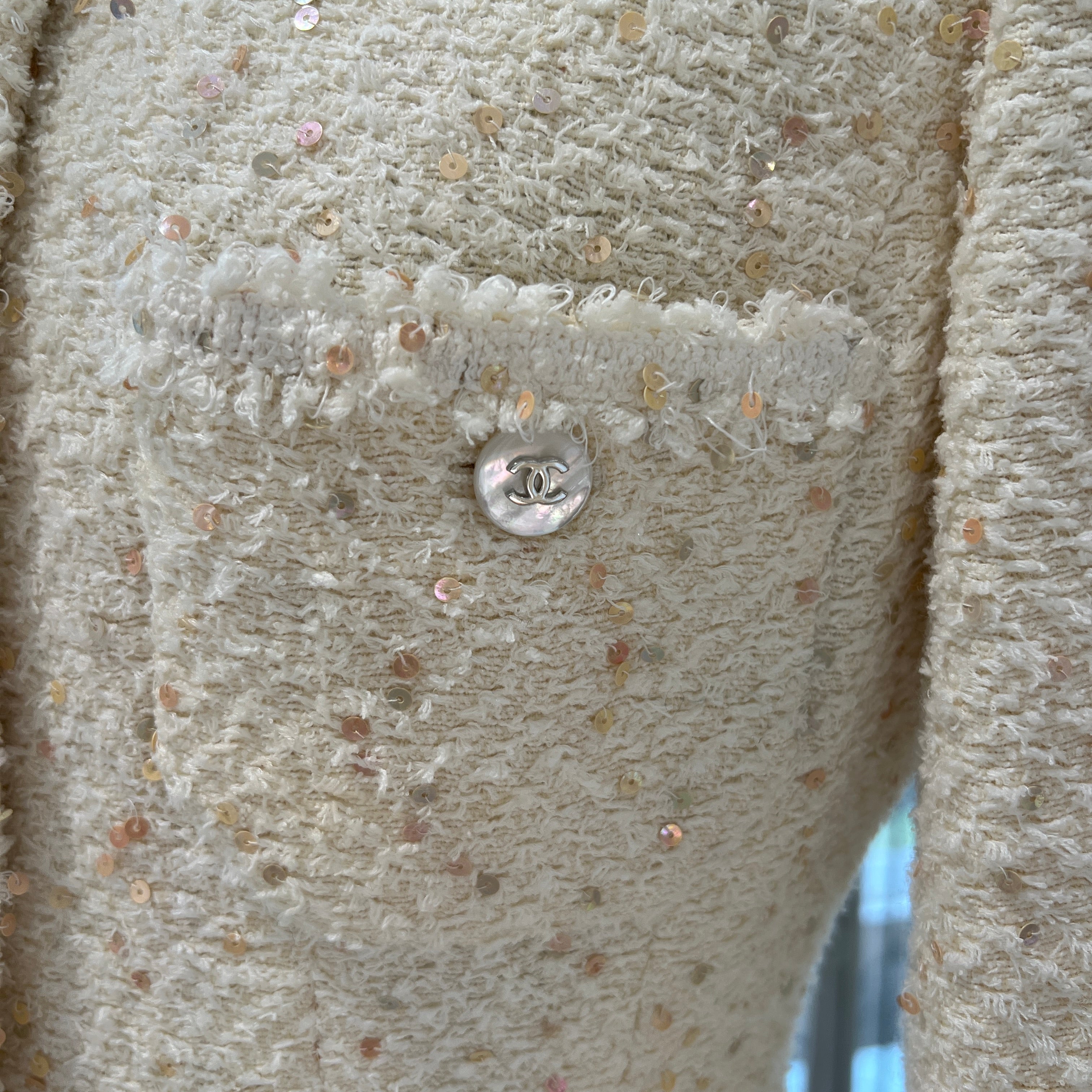 CHANEL Coco Mark Sequined Tweed Jacket PO7204V05396 Size 40 シャネル ココマーク スパンコール装飾 ツイードジャケット サイズ40