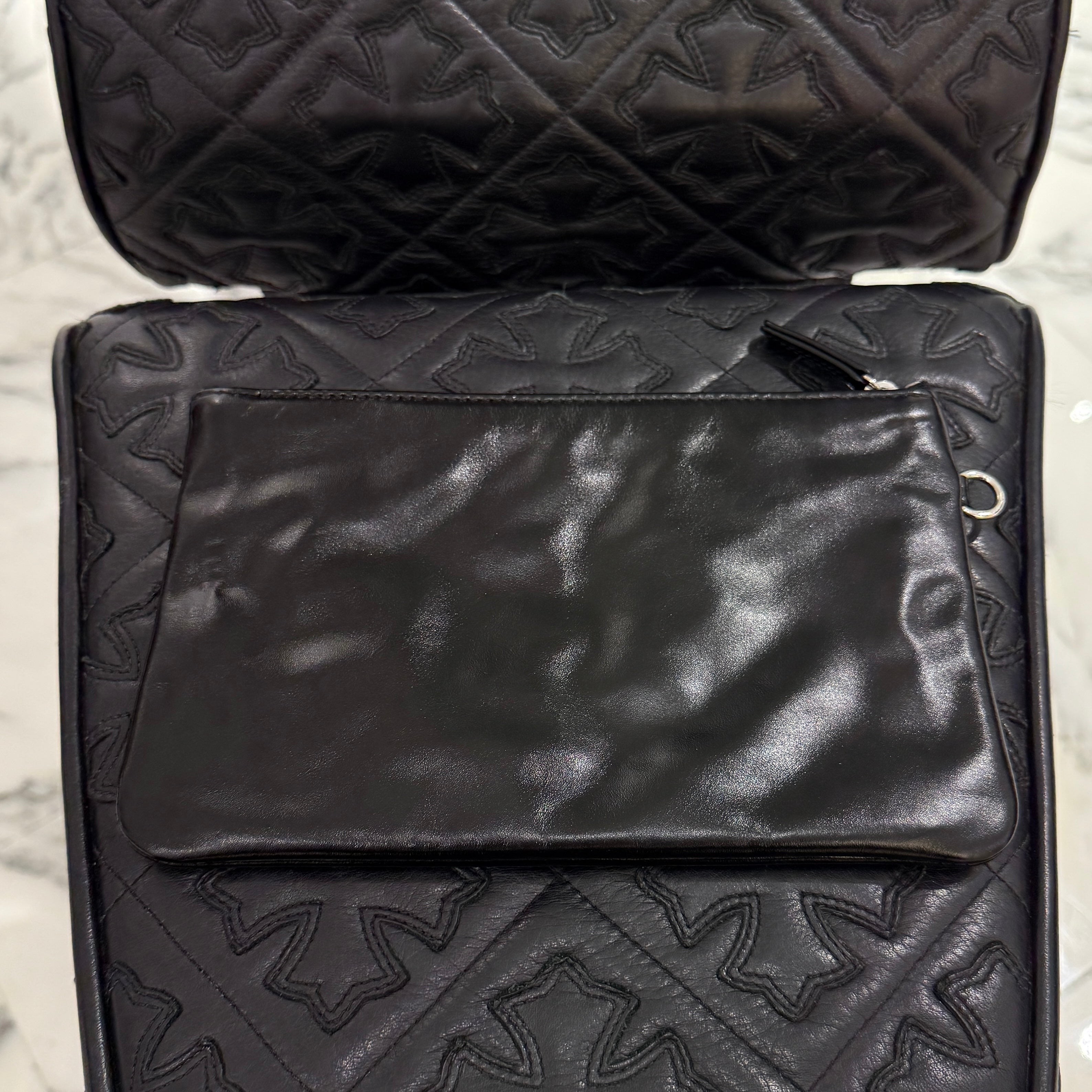 CHANEL 22 Small Shiny Calf Leather Chain Shoulder Bag シャネル 22 スモール シャイニーカーフスキン チェーン ショルダーバッグ