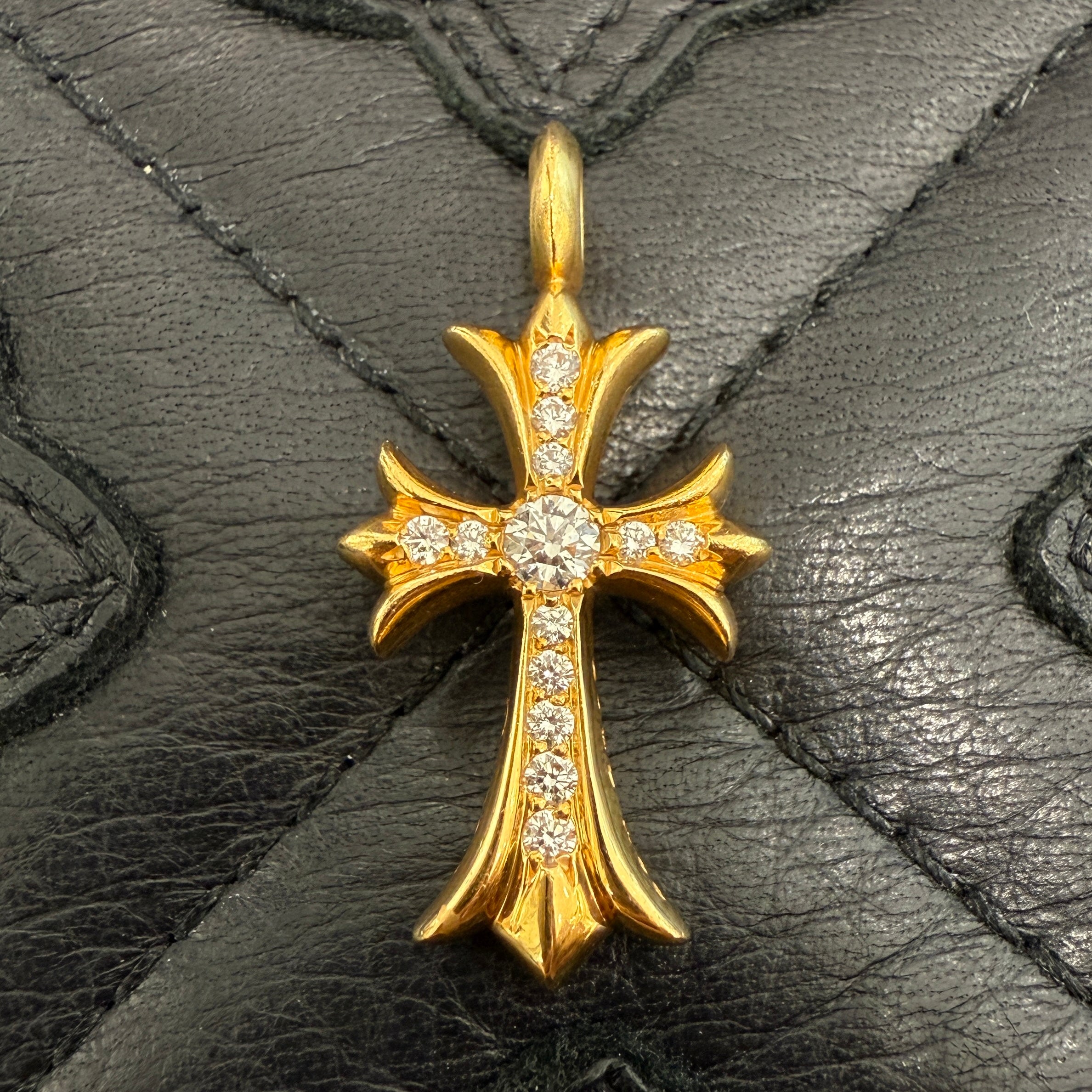 CHROME HEARTS 22K Tiny Fat Cross Pave Diamond Pendant Top クロムハーツ 22K タイニーファット クロス パヴェダイヤモンド ペンダントトップ