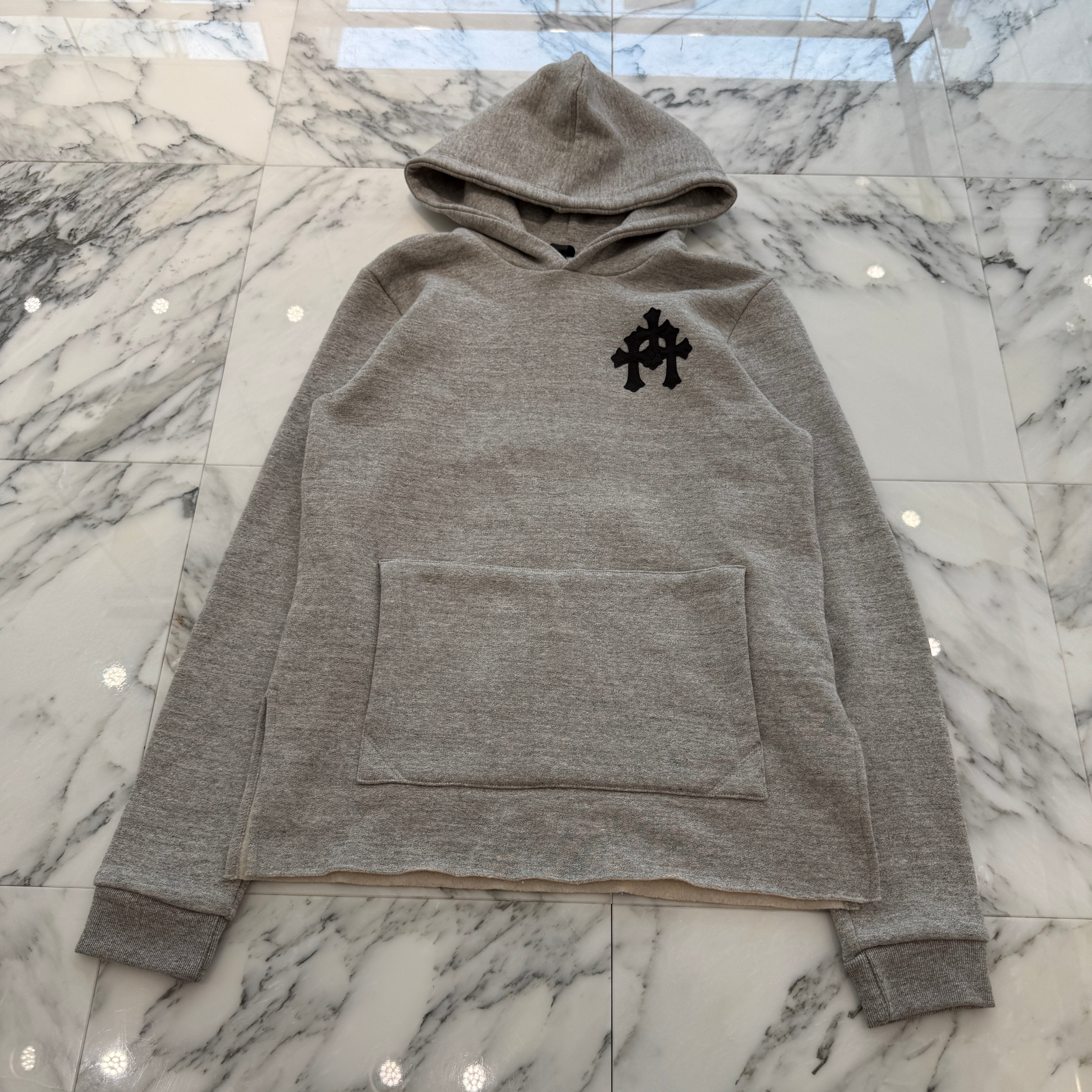 CHROME HEARTS Y NOT 3 Cemetery Cross Leather Patch Pullover Hoodie Size M クロムハーツ ワイノット 3 セメタリークロス レザーパッチ プルオーバーフーディー サイズM