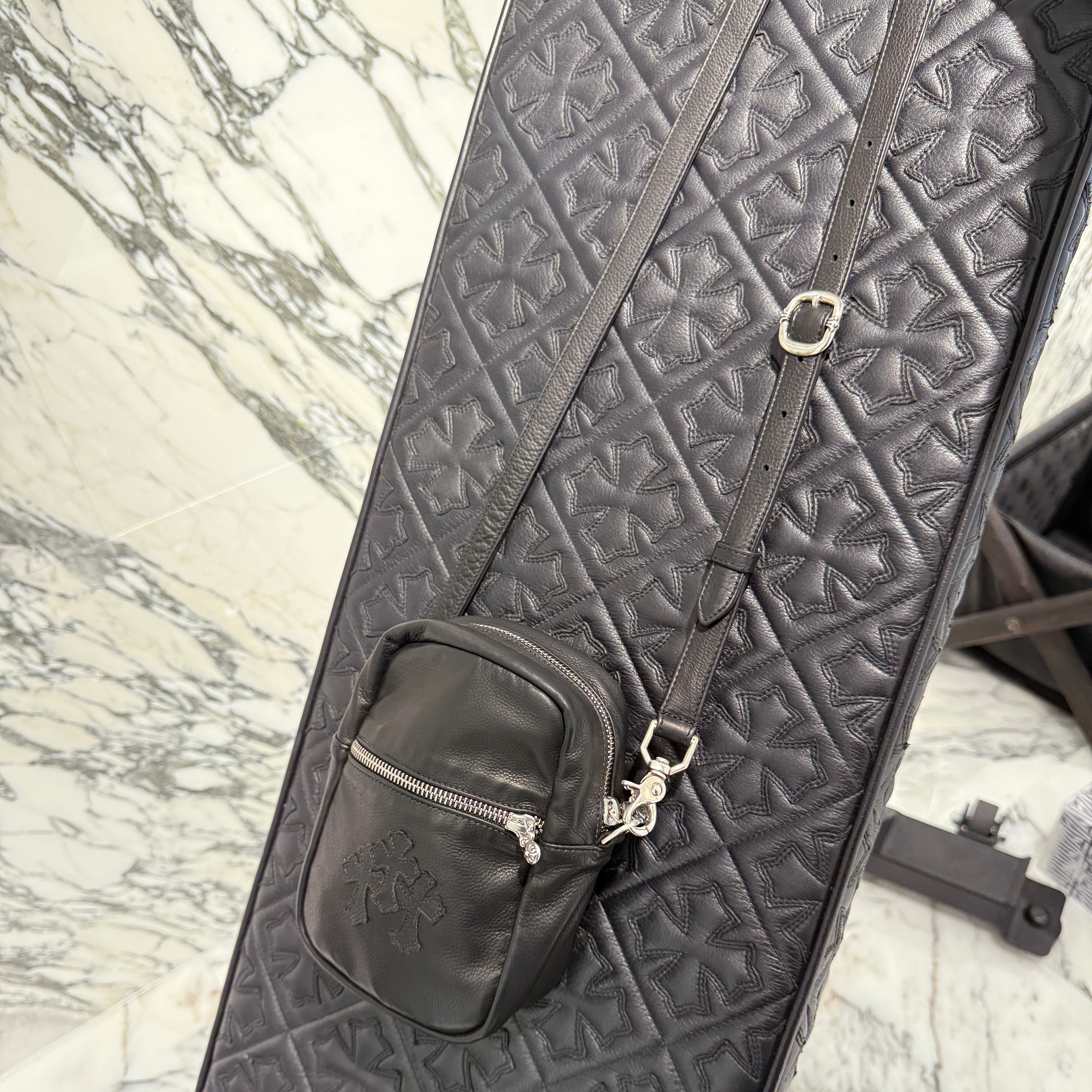 CHROME HEARTS TAKAMINI 3 Cemetery Cross Leather Patch Leather Shoulder Bag クロムハーツ タカミニ 3セメタリークロスレザーパッチ レザー ショルダーバッグ