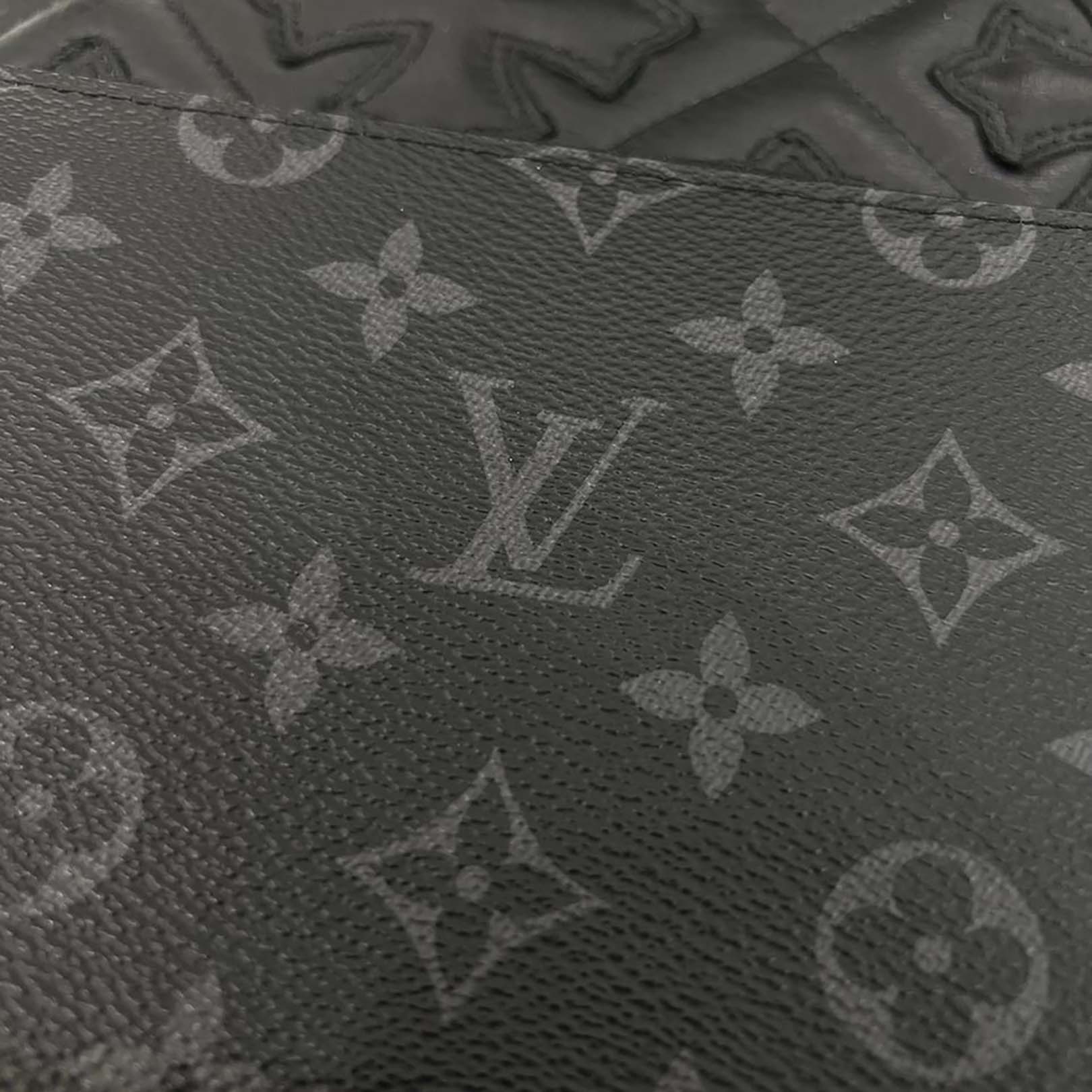 LOUIS VUITTON Monogram Eclipse Zippy Organizer NM M82081