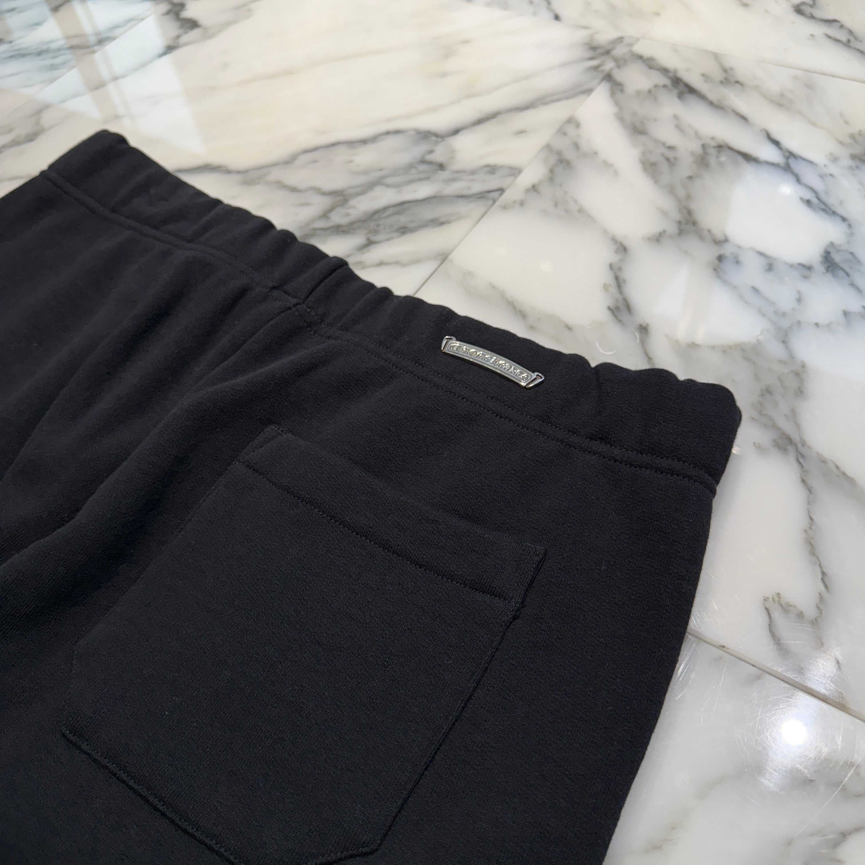 CHROME HEARTS Y NOT King Taco 3 Cemetery Cross Sweat Shorts Size L