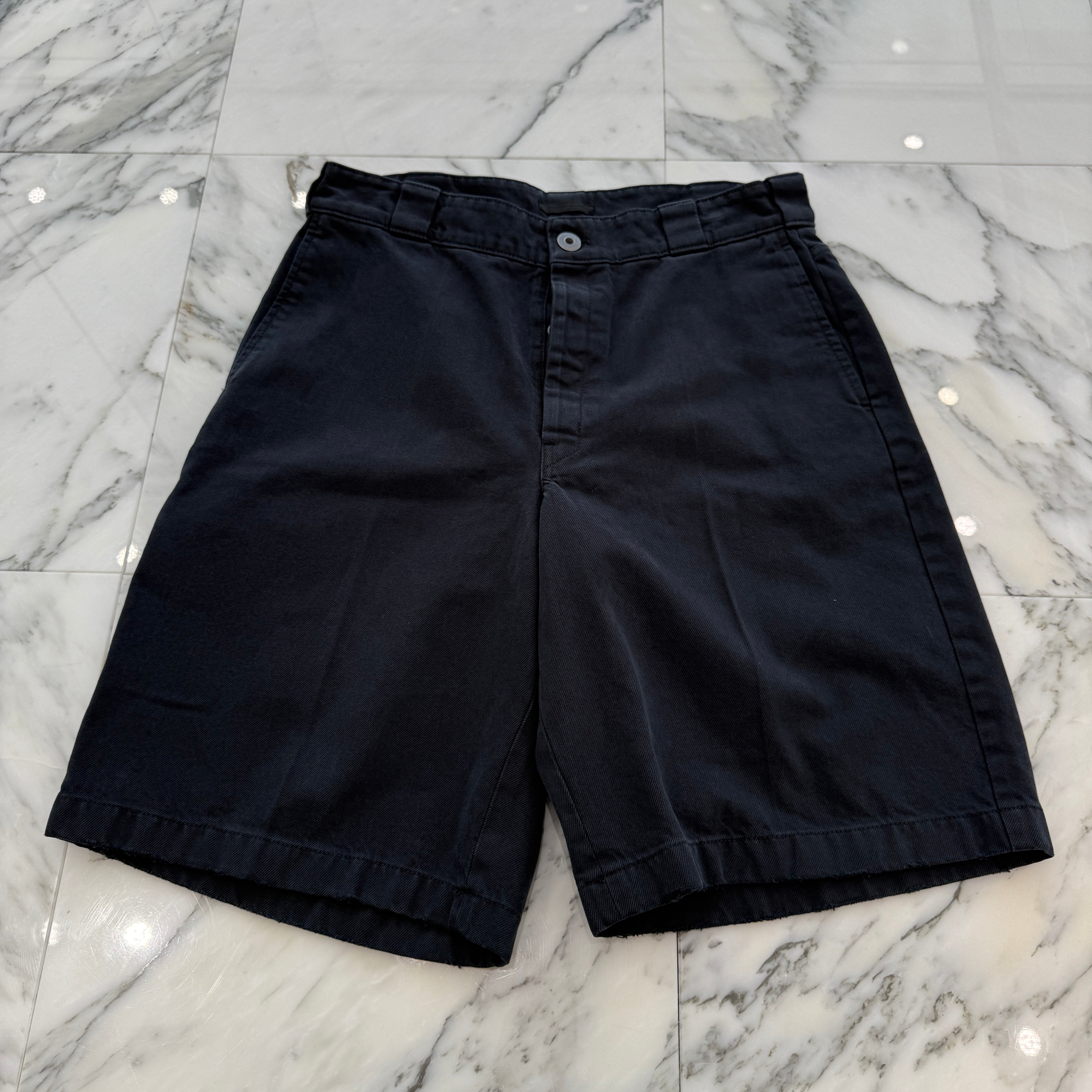 PRADA 2022SS Logo Distressed Washed Denim Shorts GEP339 S212 11E8 Size 48 プラダ ロゴ ダメージウォッシュ加工 デニムショーツ サイズ48