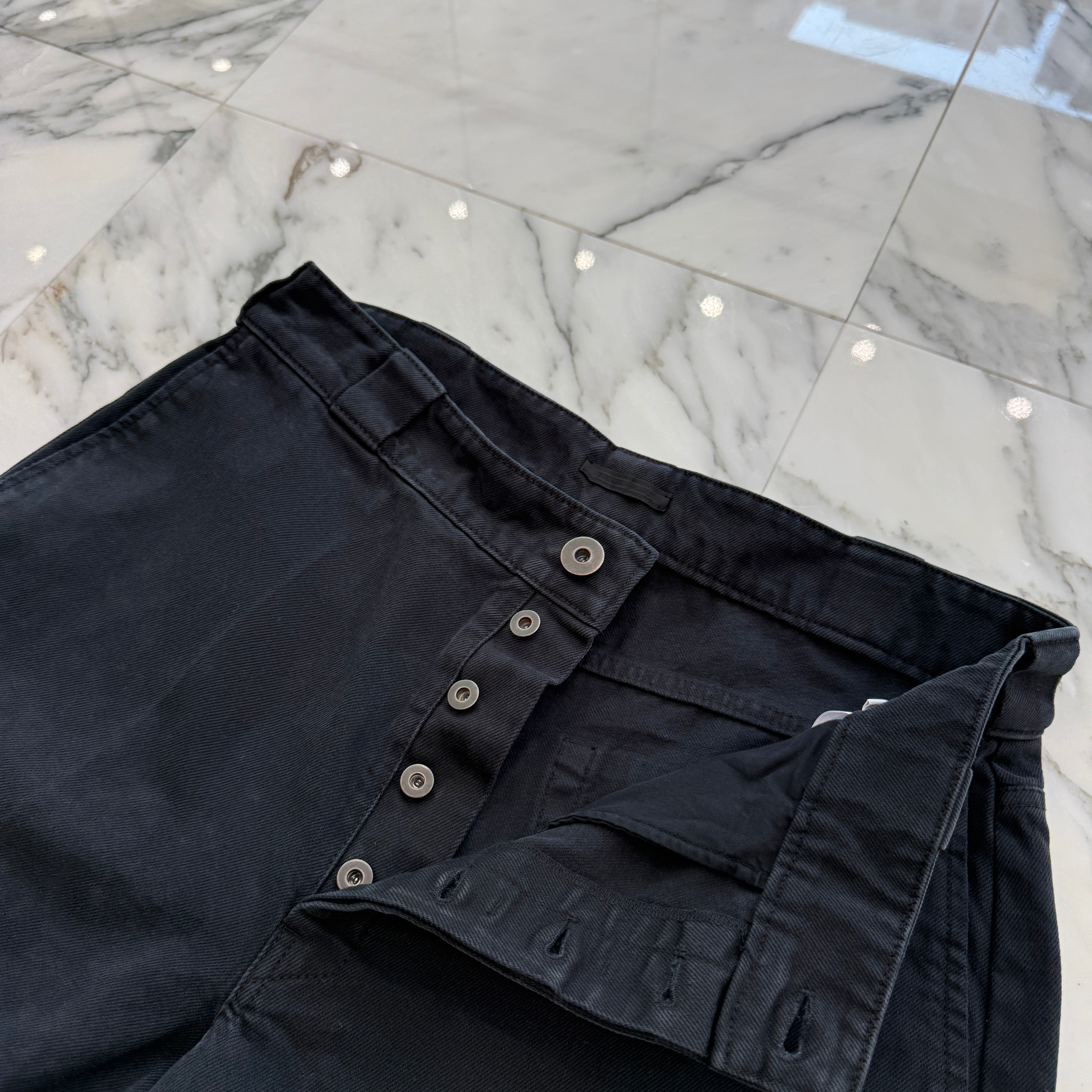 PRADA 2022SS Logo Distressed Washed Denim Shorts GEP339 S212 11E8 Size 48 プラダ ロゴ ダメージウォッシュ加工 デニムショーツ サイズ48