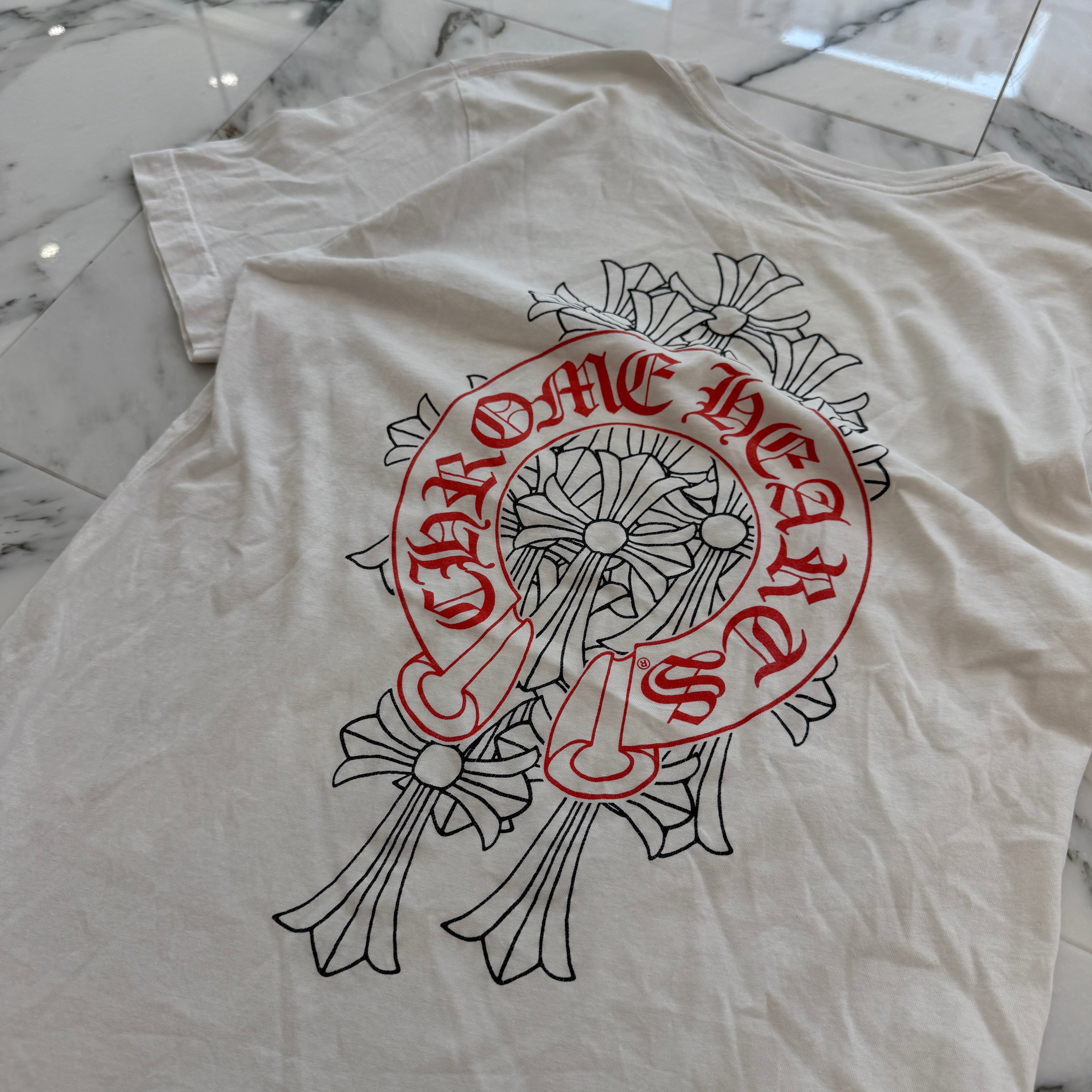 CHROME HEARTS Back Cemetery Cross Horseshoe Tee Size M クロムハーツ バックセメタリークロス ホースシュー Tシャツ サイズM