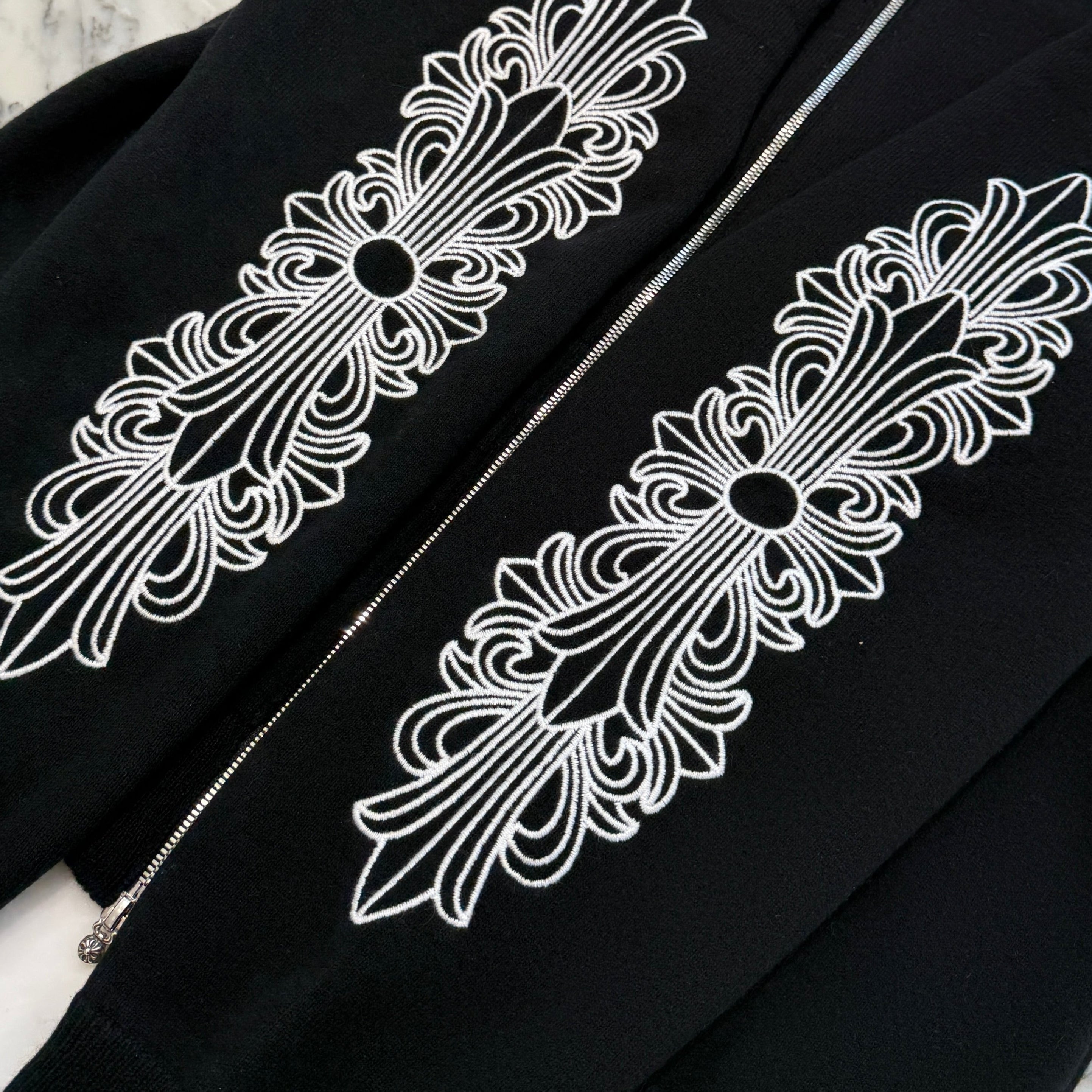 CHROME HEARTS Y NOT Floral Cross Embroidery Cashmere Knit Zip Up