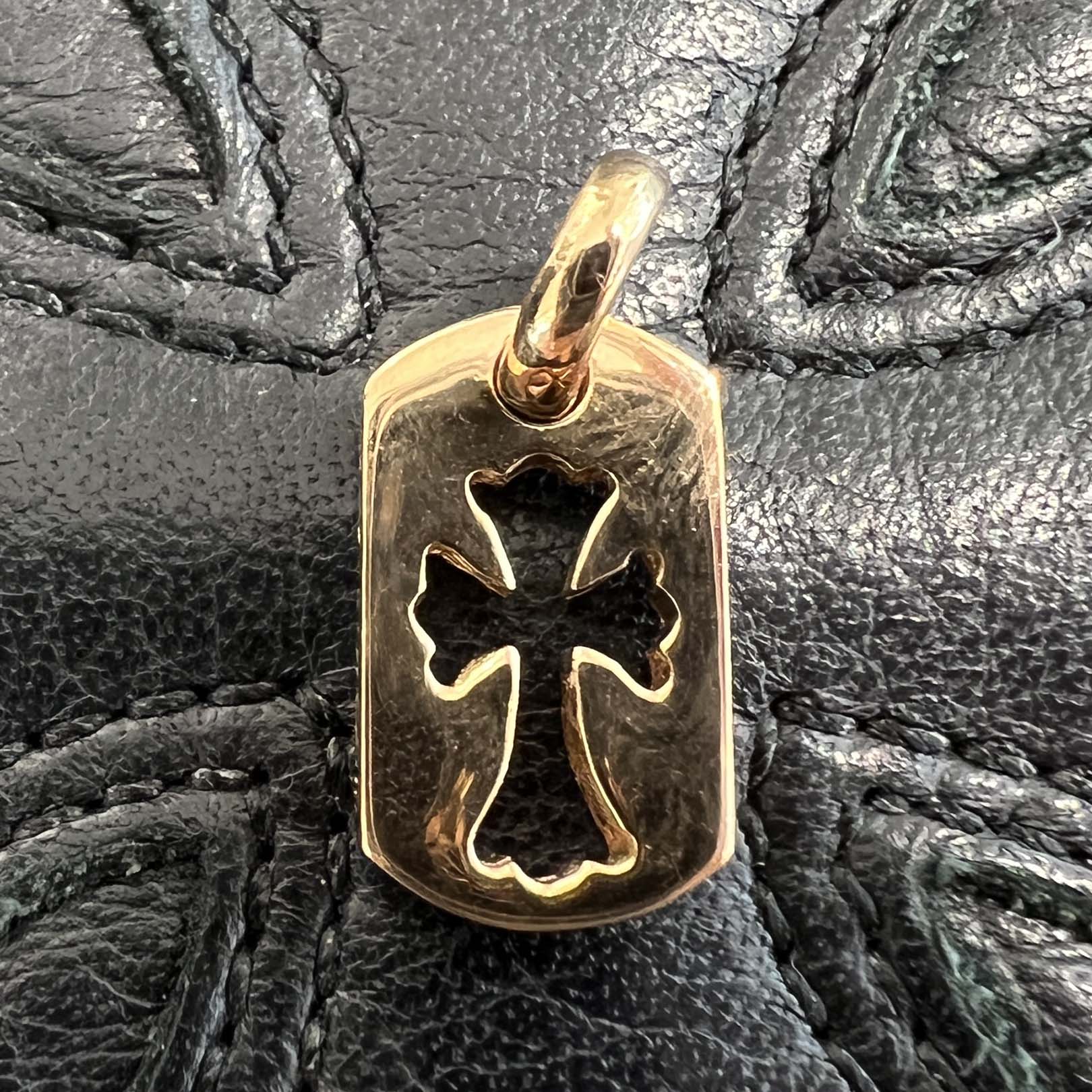 CHROME HEARTS 22K Tiny Cut Out Cross Dock Tag Pendant Charm Pave Diamond クロムハーツ 22K タイニー カットアウトクロス ドッグタグ ペンダントチャーム パヴェダイヤモンド