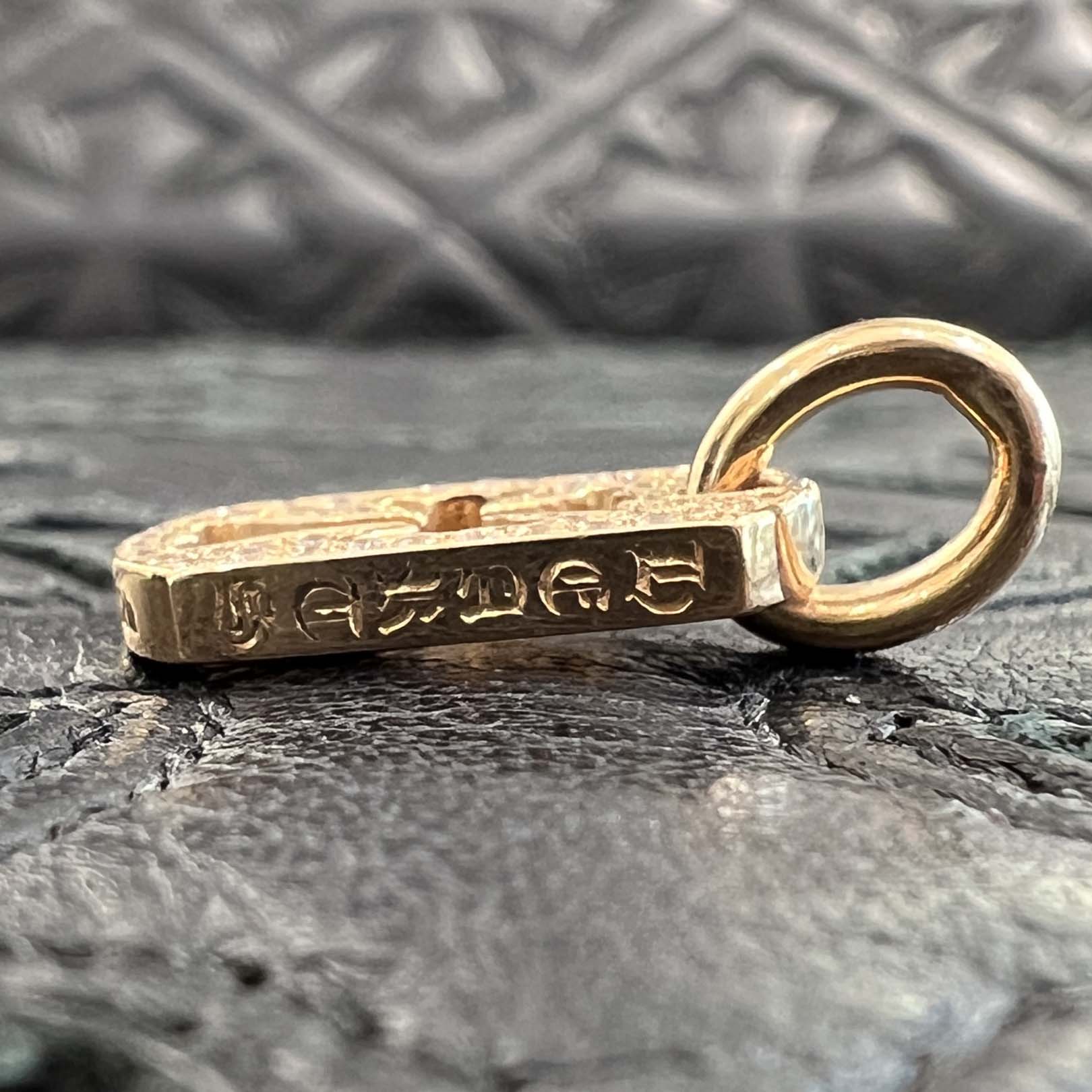 CHROME HEARTS 22K Tiny Cut Out Cross Dock Tag Pendant Charm Pave Diamond クロムハーツ 22K タイニー カットアウトクロス ドッグタグ ペンダントチャーム パヴェダイヤモンド