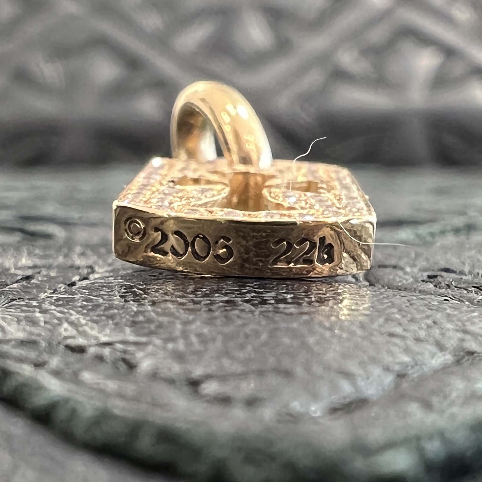 CHROME HEARTS 22K Tiny Cut Out Cross Dock Tag Pendant Charm Pave Diamond クロムハーツ 22K タイニー カットアウトクロス ドッグタグ ペンダントチャーム パヴェダイヤモンド