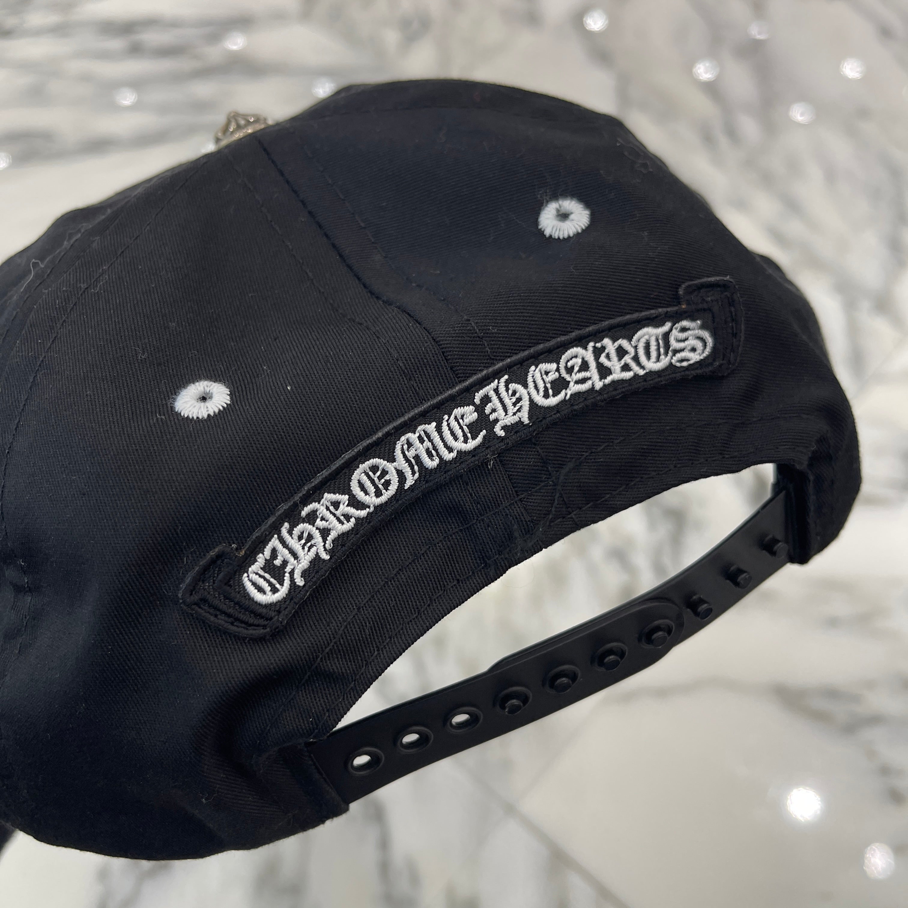 CHROME HEARTS GAS STATION King Taco 3 Cemetery Cross Trucker Cap Size ONE SIZE（53-60）クロムハーツ ガスステーション キングタコ 3セメタリークロス トラッカーキャップ サイズONE SIZE（53-60）