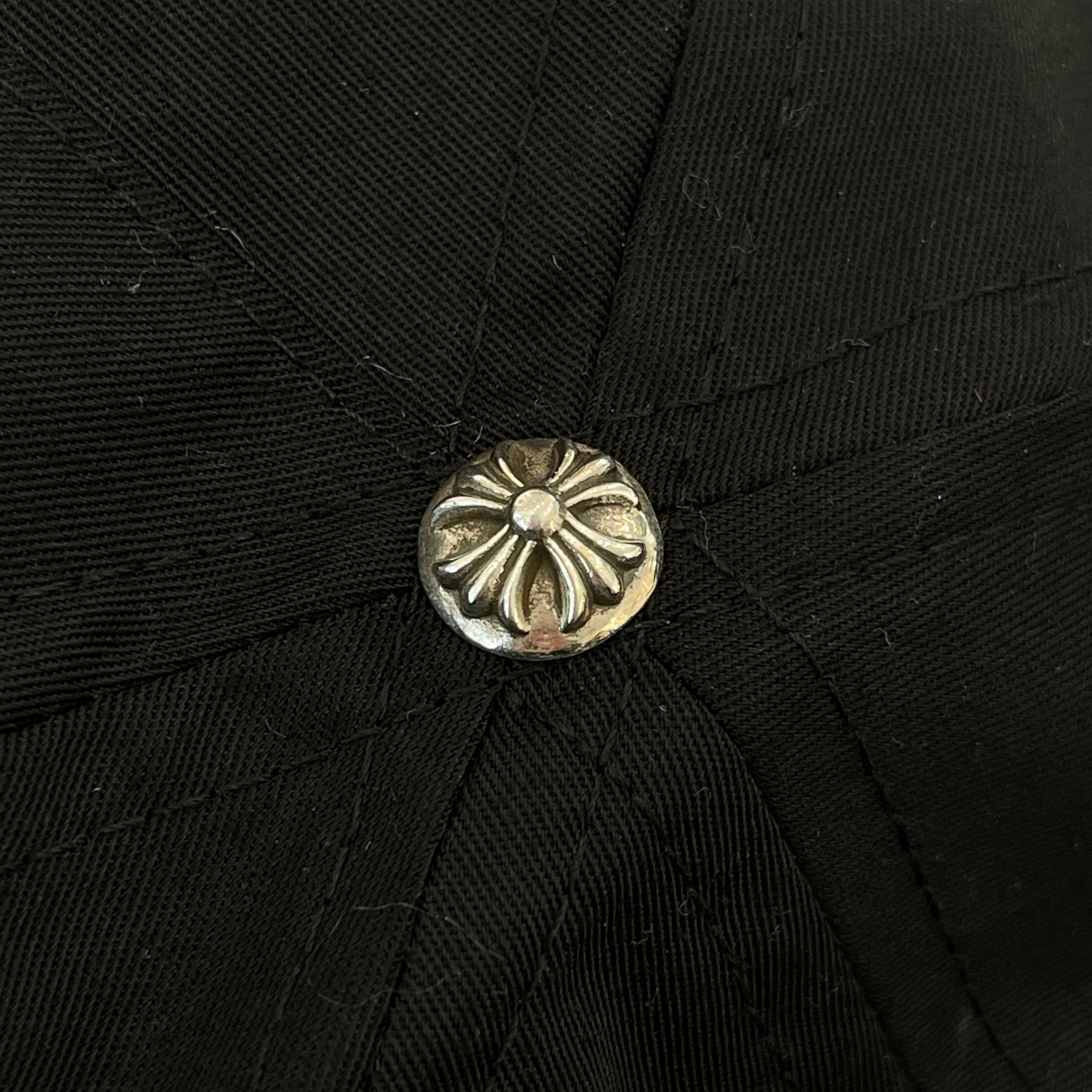 CHROME HEARTS GAS STATION King Taco 3 Cemetery Cross Trucker Cap Size ONE SIZE（53-60）クロムハーツ ガスステーション キングタコ 3セメタリークロス トラッカーキャップ サイズONE SIZE（53-60）