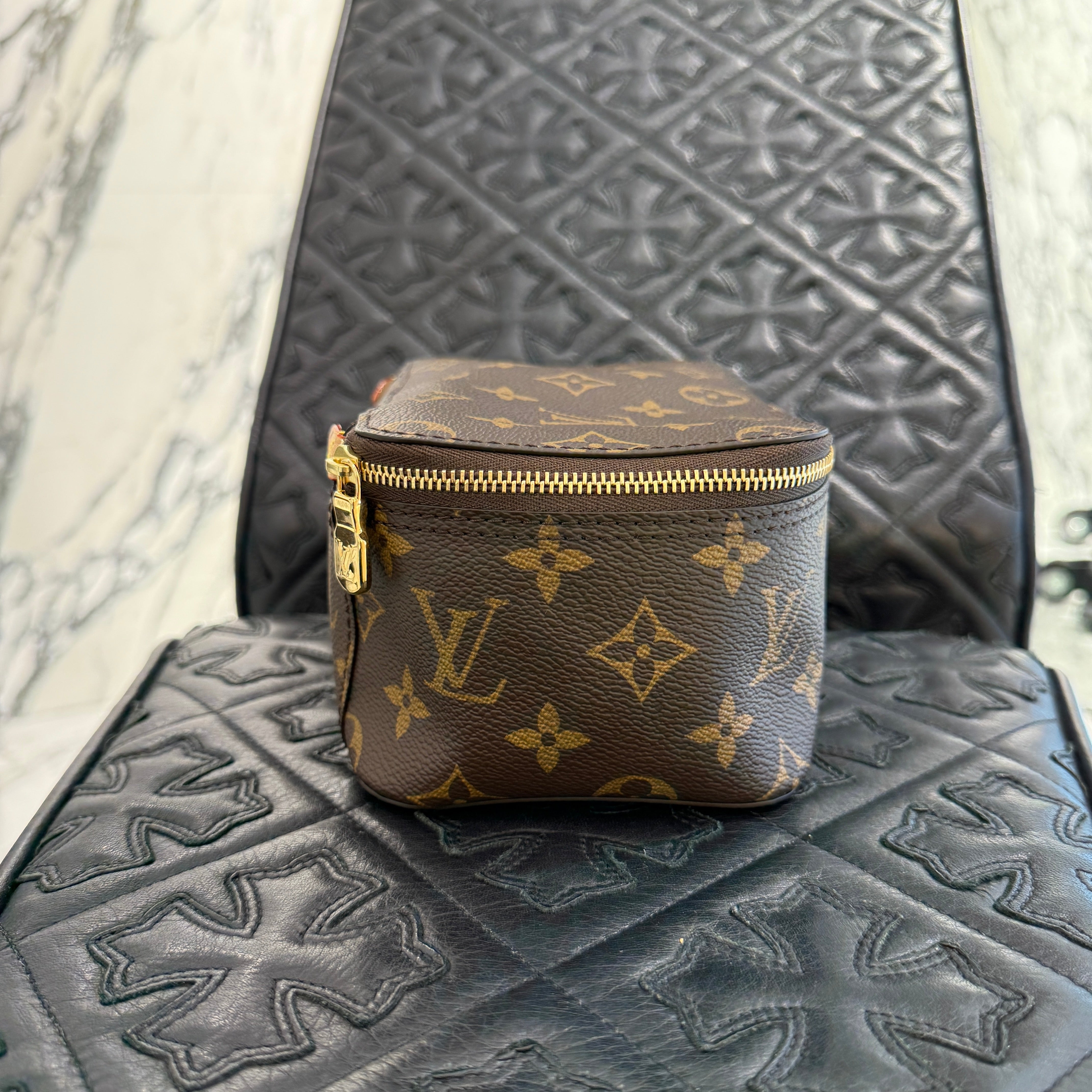 LOUIS VUITTON Monogram Packing Cube M43688 ルイヴィトン モノグラム キューブ･ドゥ･ランジュモン PM
