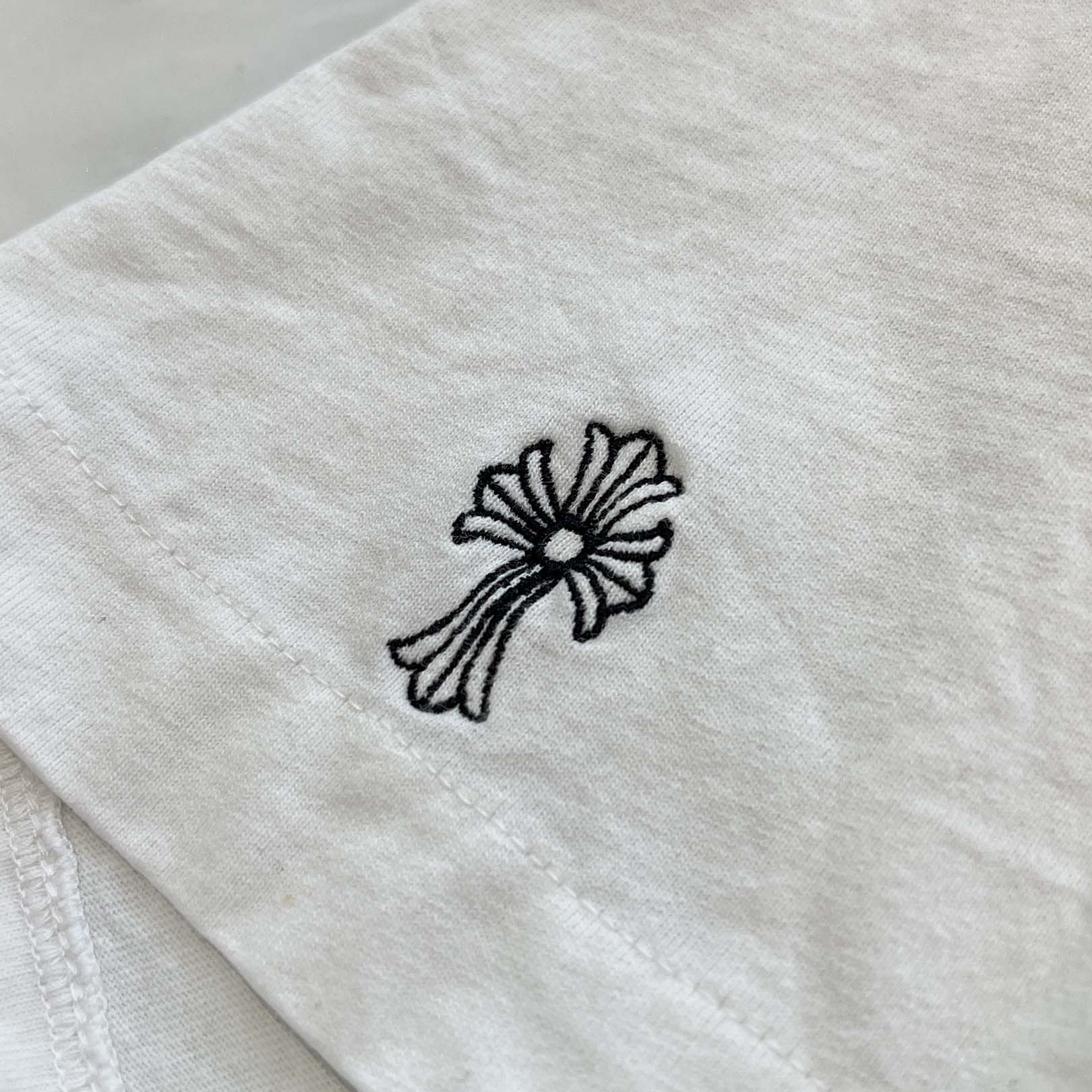 CHROME HEARTS Y NOT Vertical Logo Embroidery Tee Size XL クロムハーツ ワイノット ヴァーティカルロゴ 刺繍 Tシャツ サイズXL