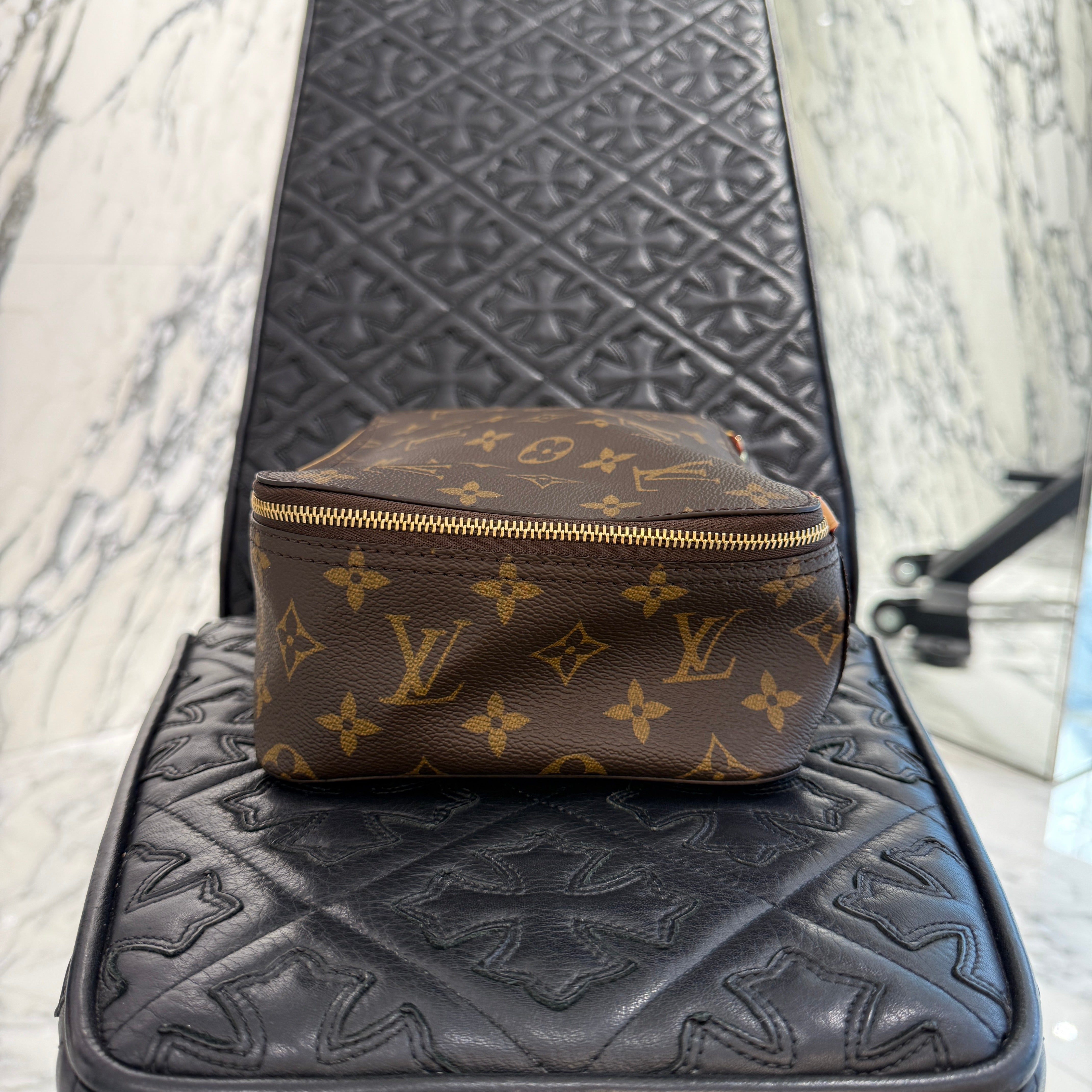 LOUIS VUITTON Monogram Packing Cube MM M43689 ルイヴィトン モノグラム キューブ･ドゥ･ランジュモン MM