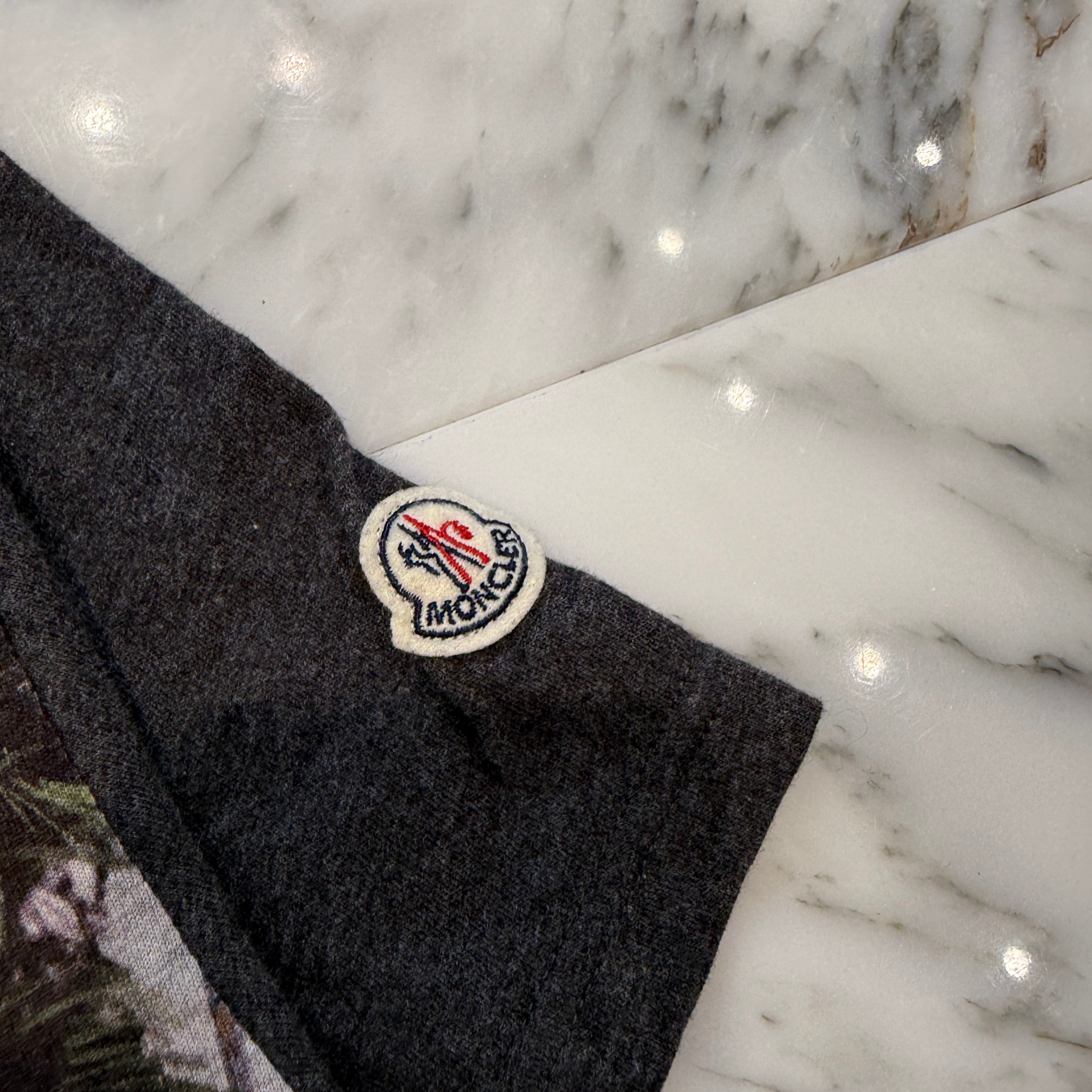 MONCLER MAGLIA Palm Tree T-SHIRT B19548007550 83014 Size 14（164cm） モンクレール マグリア パームツリー Tシャツ サイズ14（164cm）