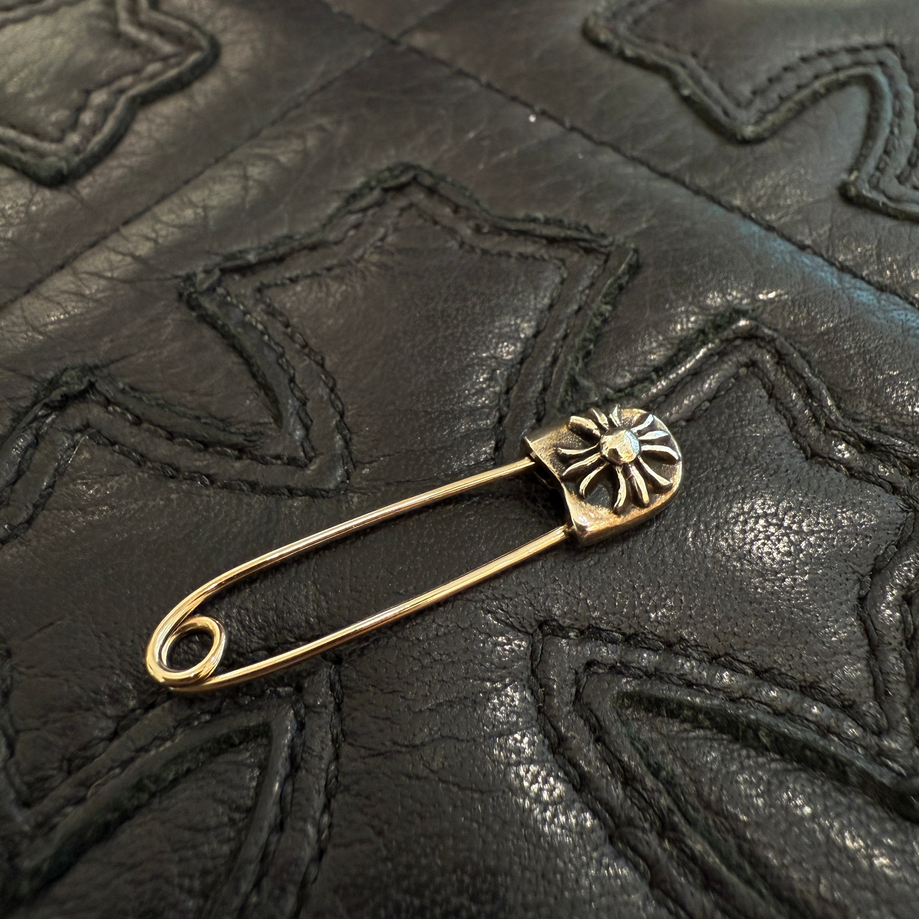 CHROME HEARTS Safety Pin Pendant Top クロムハーツ セーフティ ピン ペンダントトップ