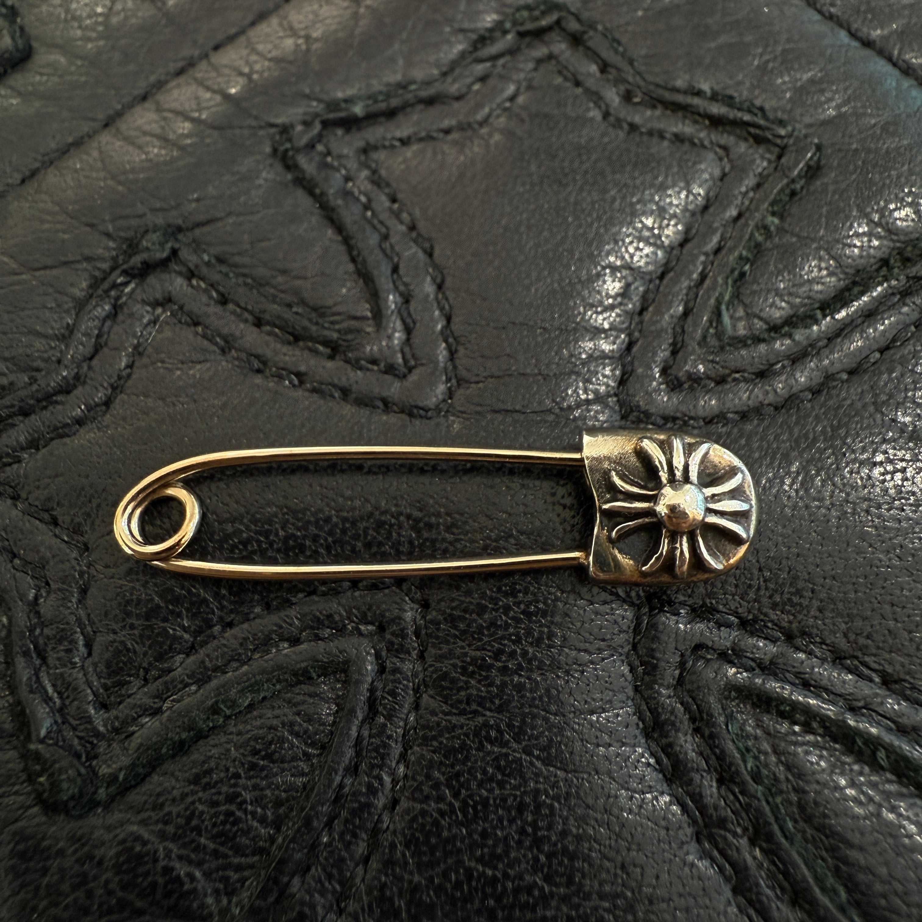 CHROME HEARTS Safety Pin Pendant Top クロムハーツ セーフティ ピン ペンダントトップ