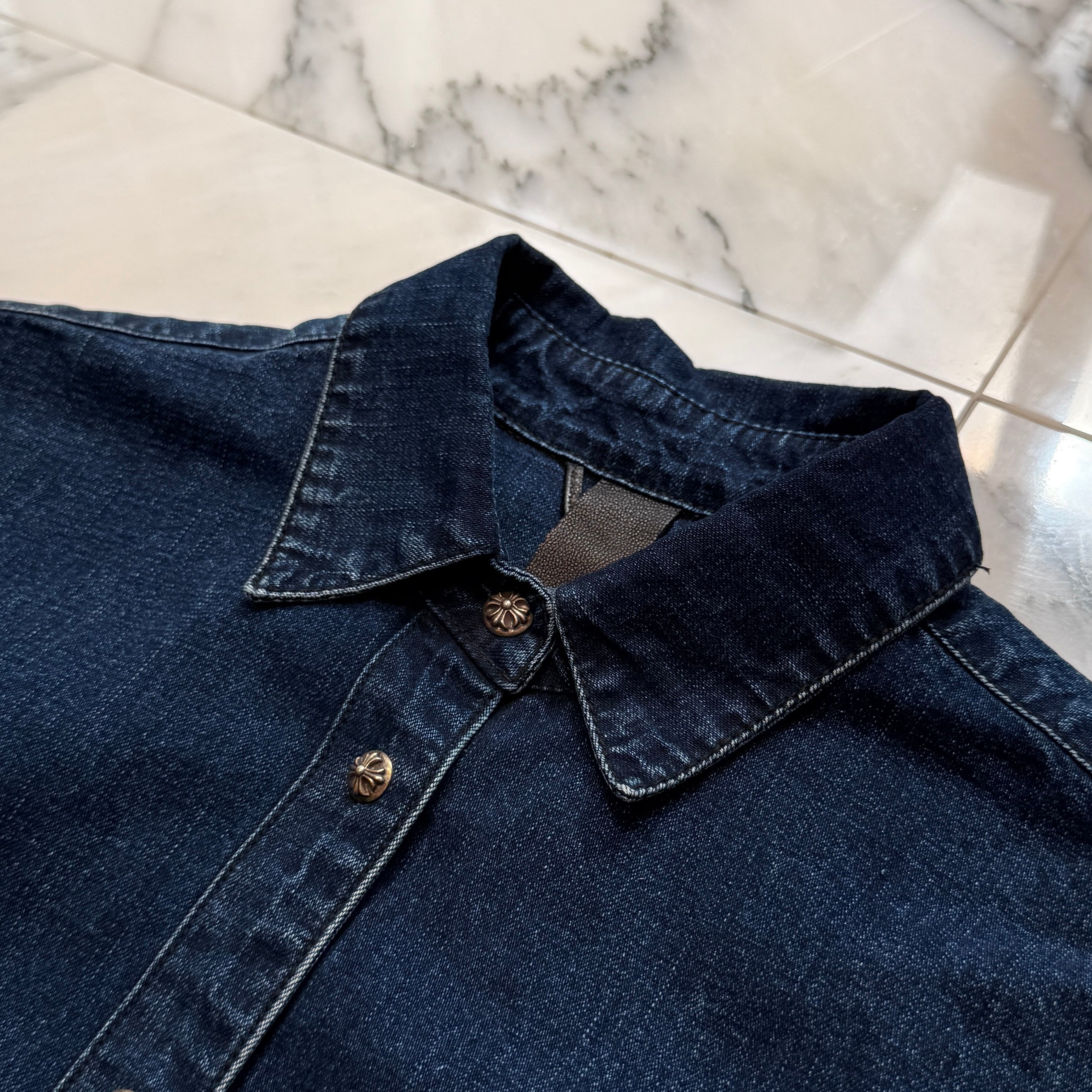 CHROME HEARTS Y NOT Leather Cross Patch Denim Shirt Size L クロムハーツ レザークロスパッチ デニムシャツ サイズL