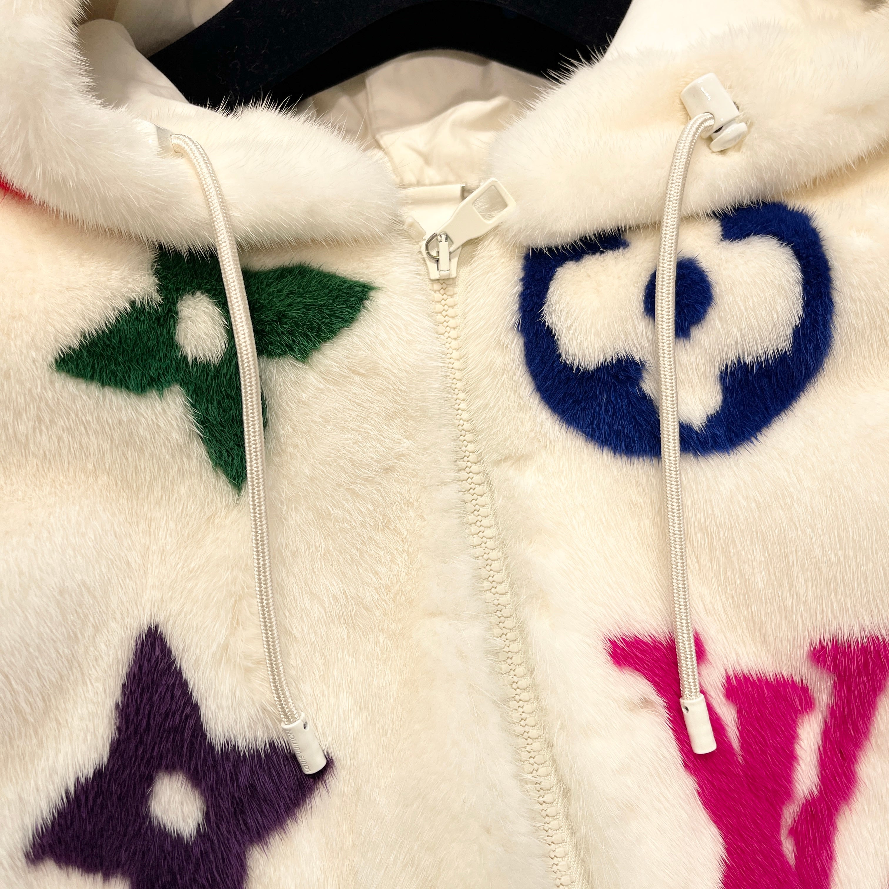 LOUIS VUITTON 2021AW Monogram Multi Mink Fur Zipped Blouson 1A96JM Size 48 ルイヴィトン モノグラム マルチ ミンクファー ジップドブルゾン ファージャケット サイズ48