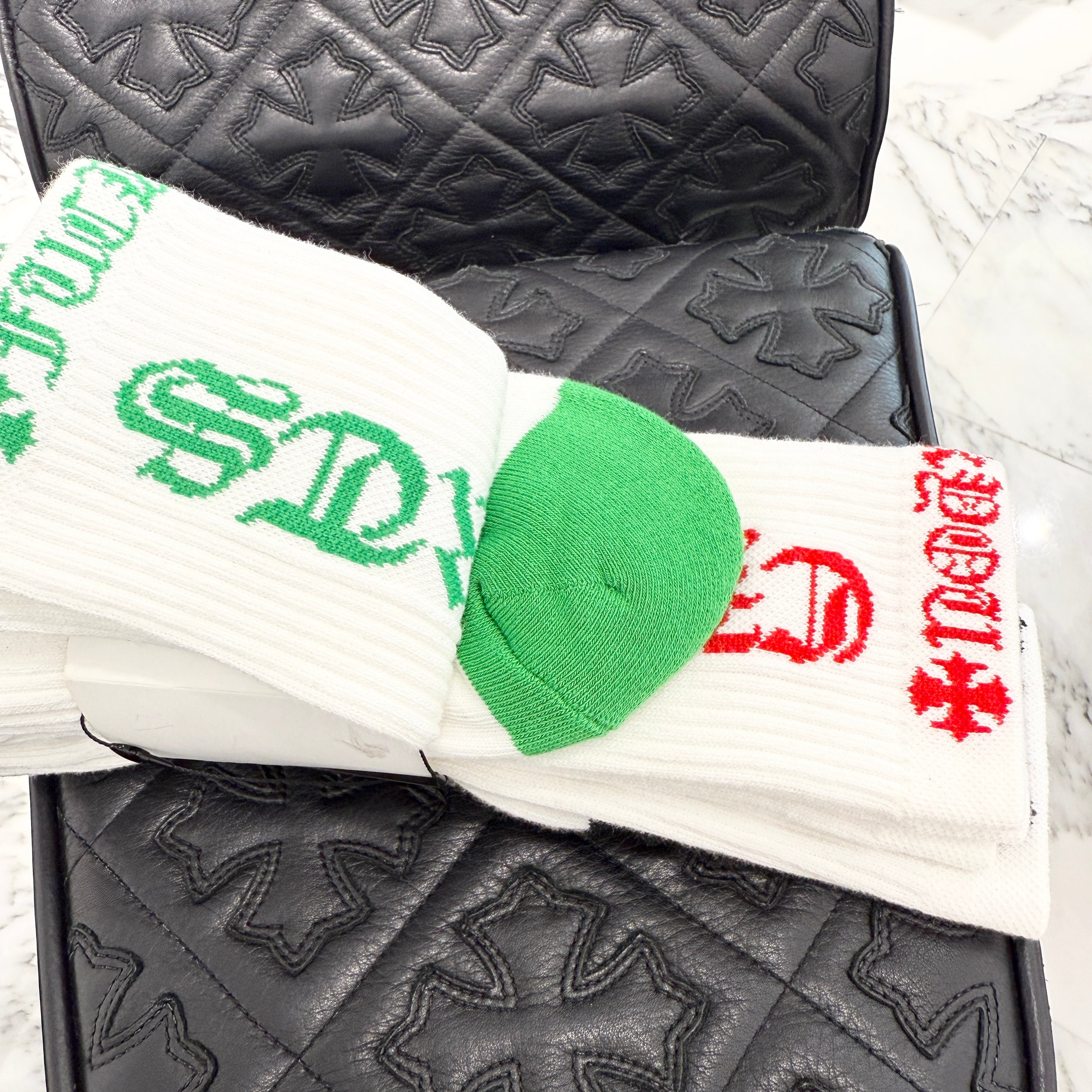 CHROME HEARTS Vine Dagger Embroidery "FUCK YOU" Socks Size (27-30) クロムハーツ ヴァインダガー刺繍 "ファックユー" ソックス サイズ (27-30)