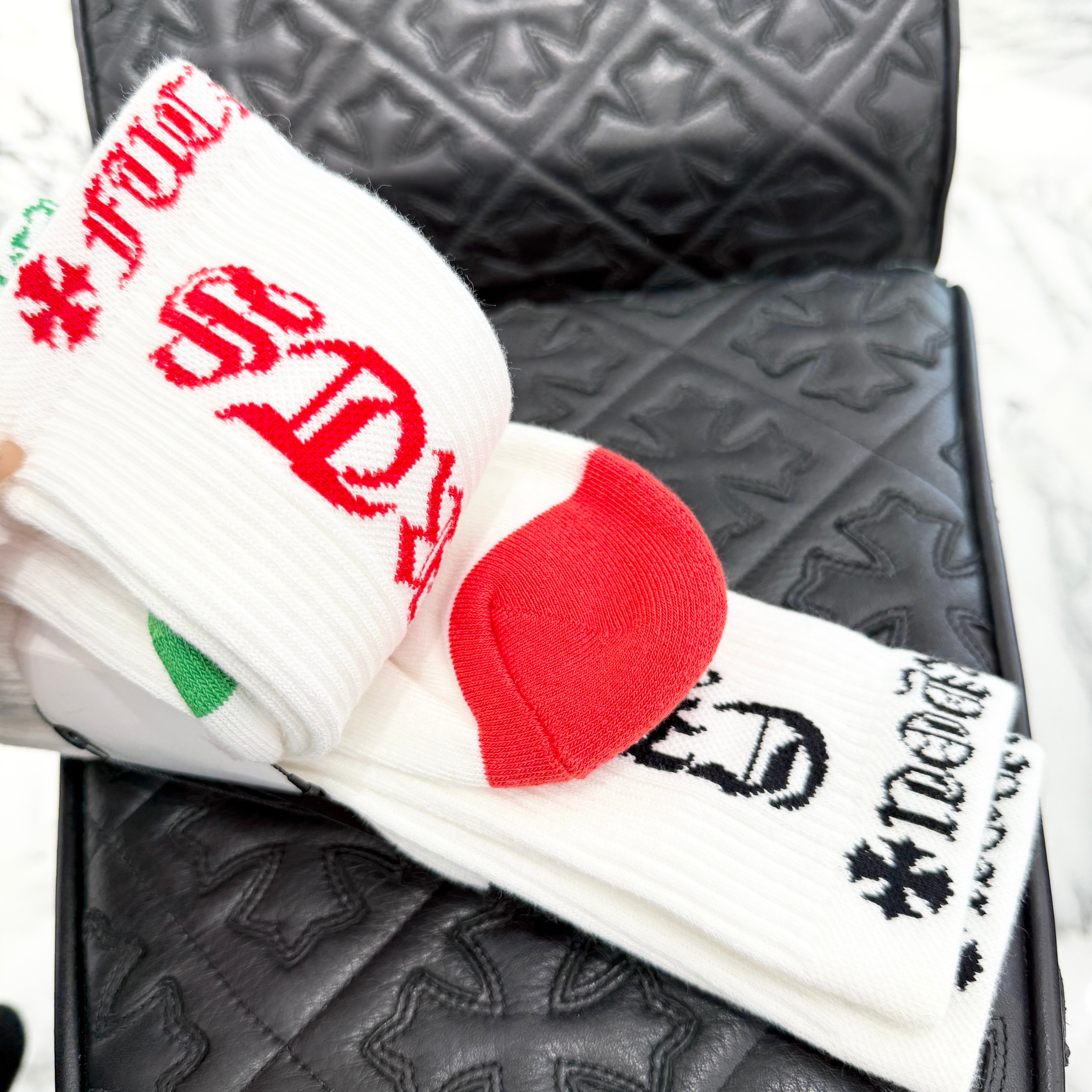 CHROME HEARTS Vine Dagger Embroidery "FUCK YOU" Socks Size (27-30) クロムハーツ ヴァインダガー刺繍 "ファックユー" ソックス サイズ (27-30)