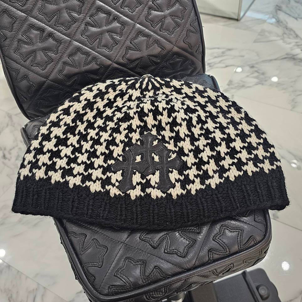 CHROME HEARTS 3 Cross Leather Patch Houndstooth Pattern
