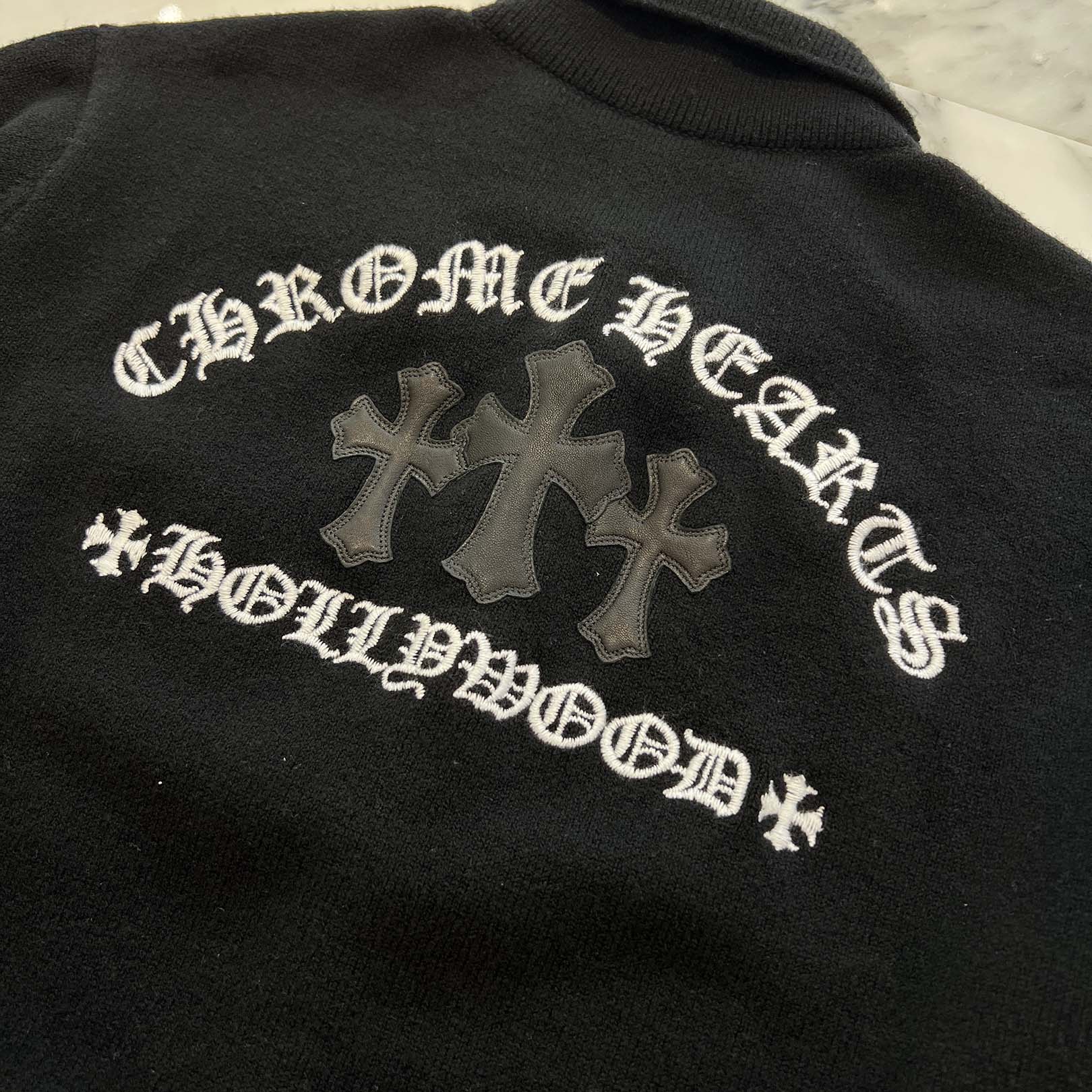 CHROME HEARTS Y NOT King Taco 3 Cemetery Cross Leather Patch Cashmere Knit Cardigan Size L クロムハーツ ワイノット キングタコ 3セメタリークロスレザーパッチ カシミアニット カーディガン サイズL