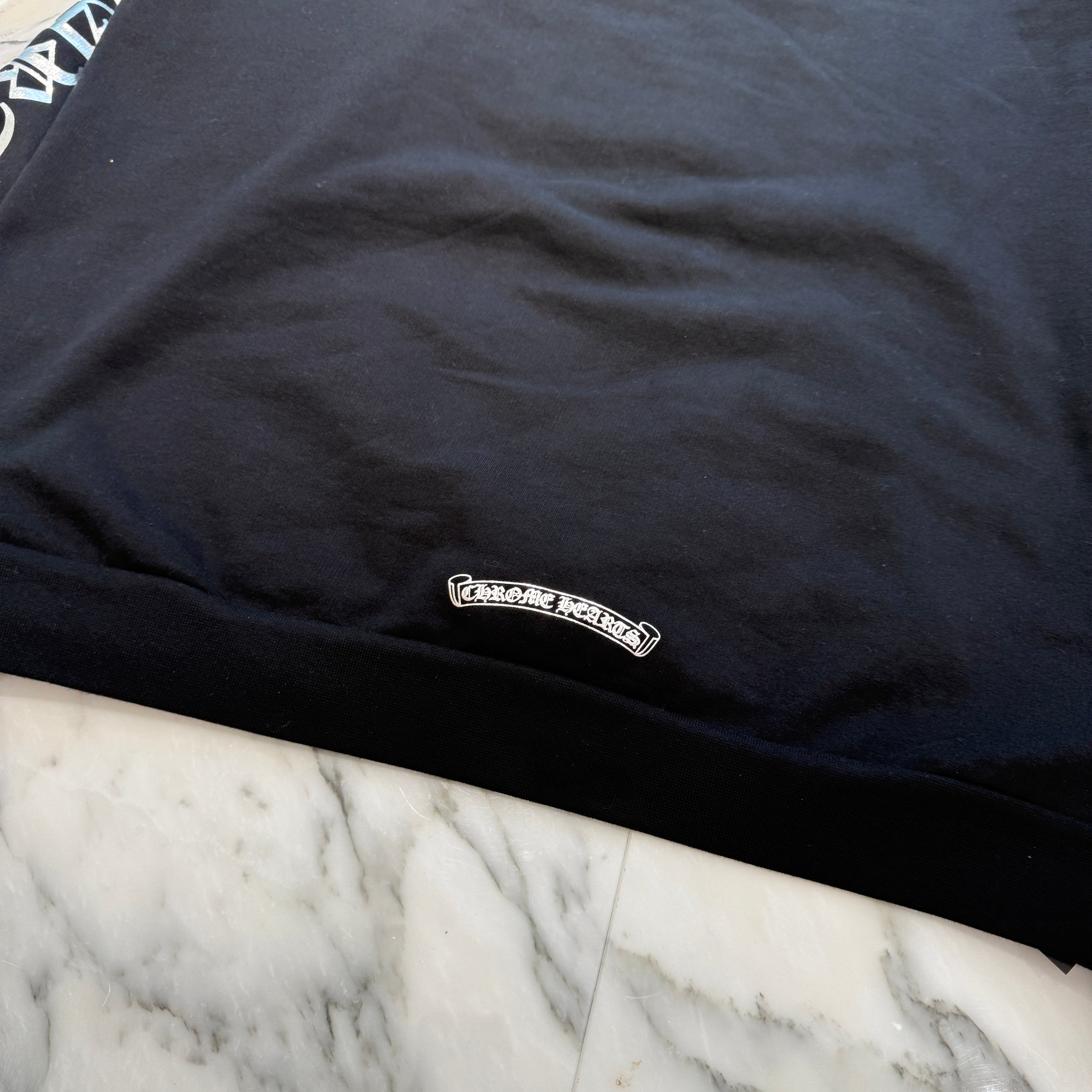 CHROME HEARTS 2025AW 1988 Silver Vertical Logo Pullover Hoodie Size XL クロムハーツ 1988 シルバー ヴァーティカルロゴ プルオーバーフーディー サイズXL