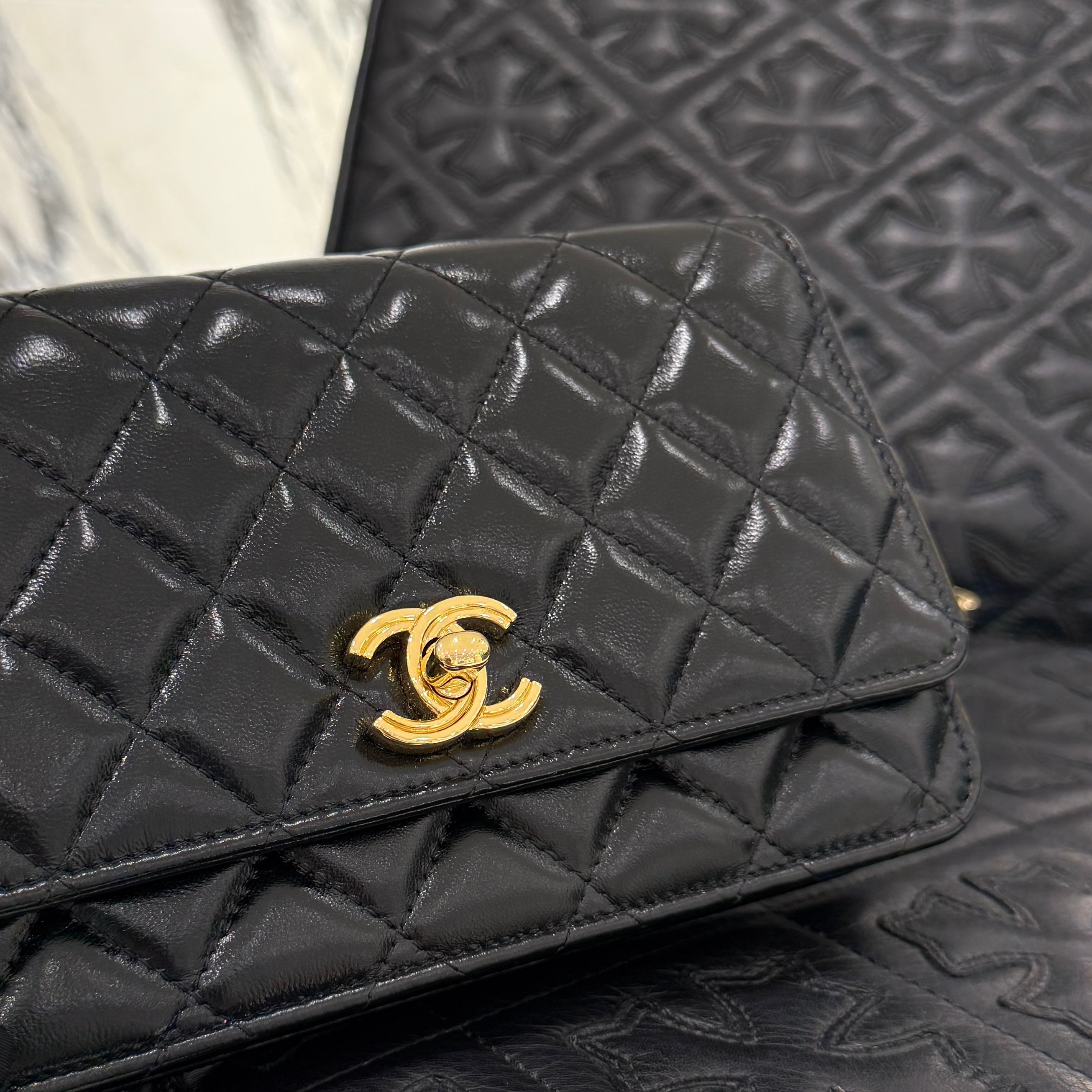 CHANEL Matelasse Lambskin Chain Wallet シャネル マトラッセ ラムスキン チェーンウォレット