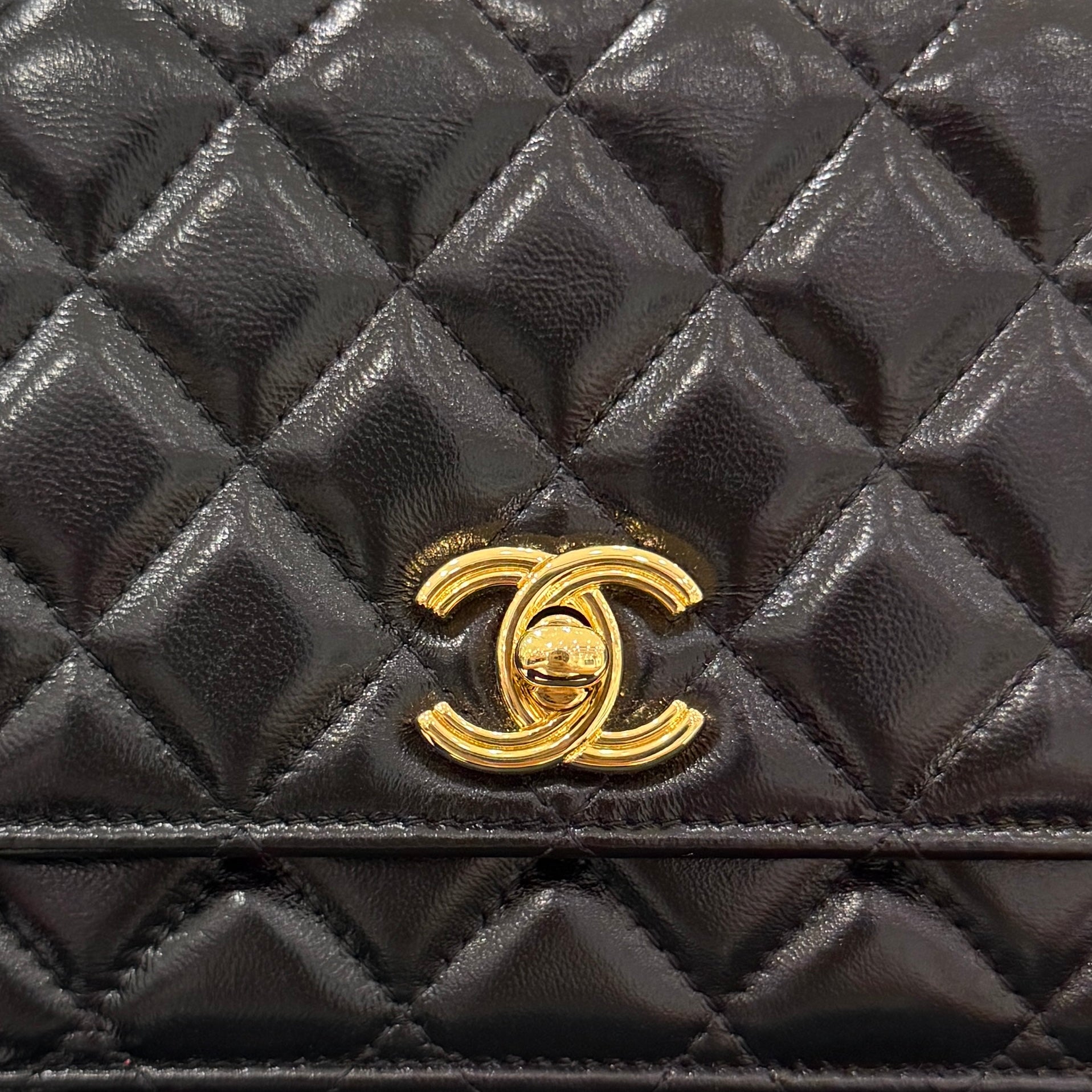 CHANEL Matelasse Lambskin Chain Wallet シャネル マトラッセ ラムスキン チェーンウォレット