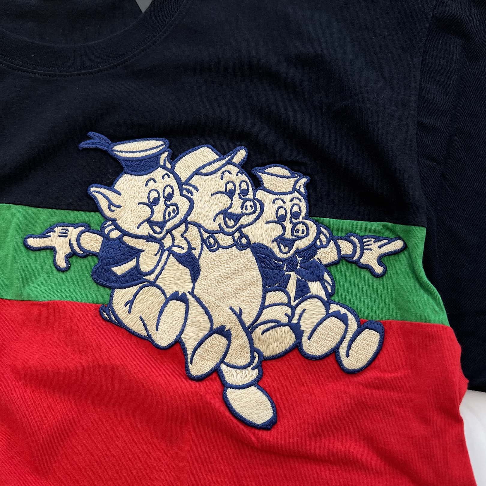 GUCCI ×Disney 2019SS "Three Little Pigs" Patch Shelly Line Tee 548334-XJAN9 Size S グッチ × ディズニー "三匹の子豚"パッチ シェリーラインTシャツ サイズS