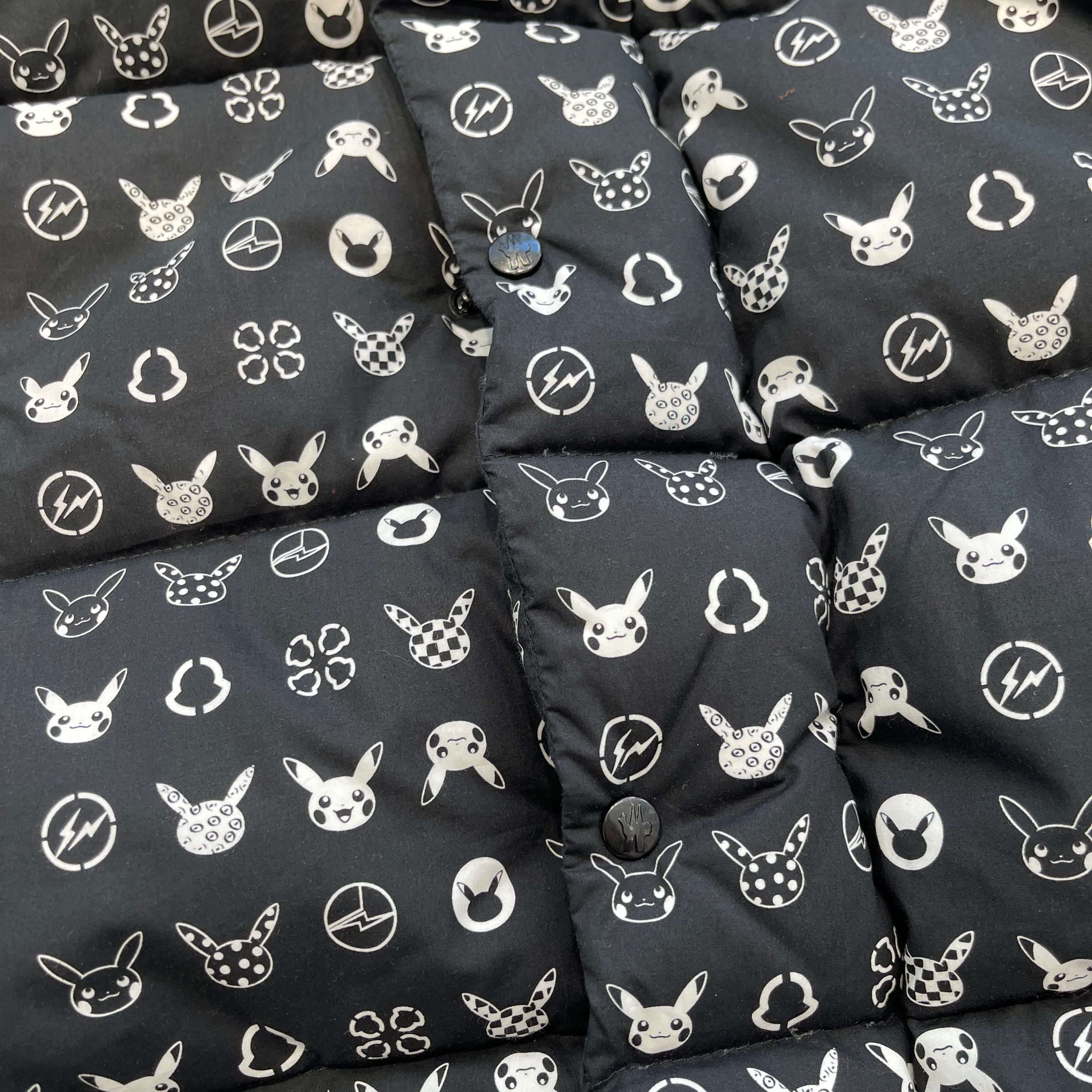 MONCLER × Fragment Design HIROSHI FUJIWARA 2019AW Pikachu Down Jacket E209U4130500 Size 0 モンクレール × フラグメントデザイン 藤原ヒロシ ピカチュウダウンジャケット サイズ0