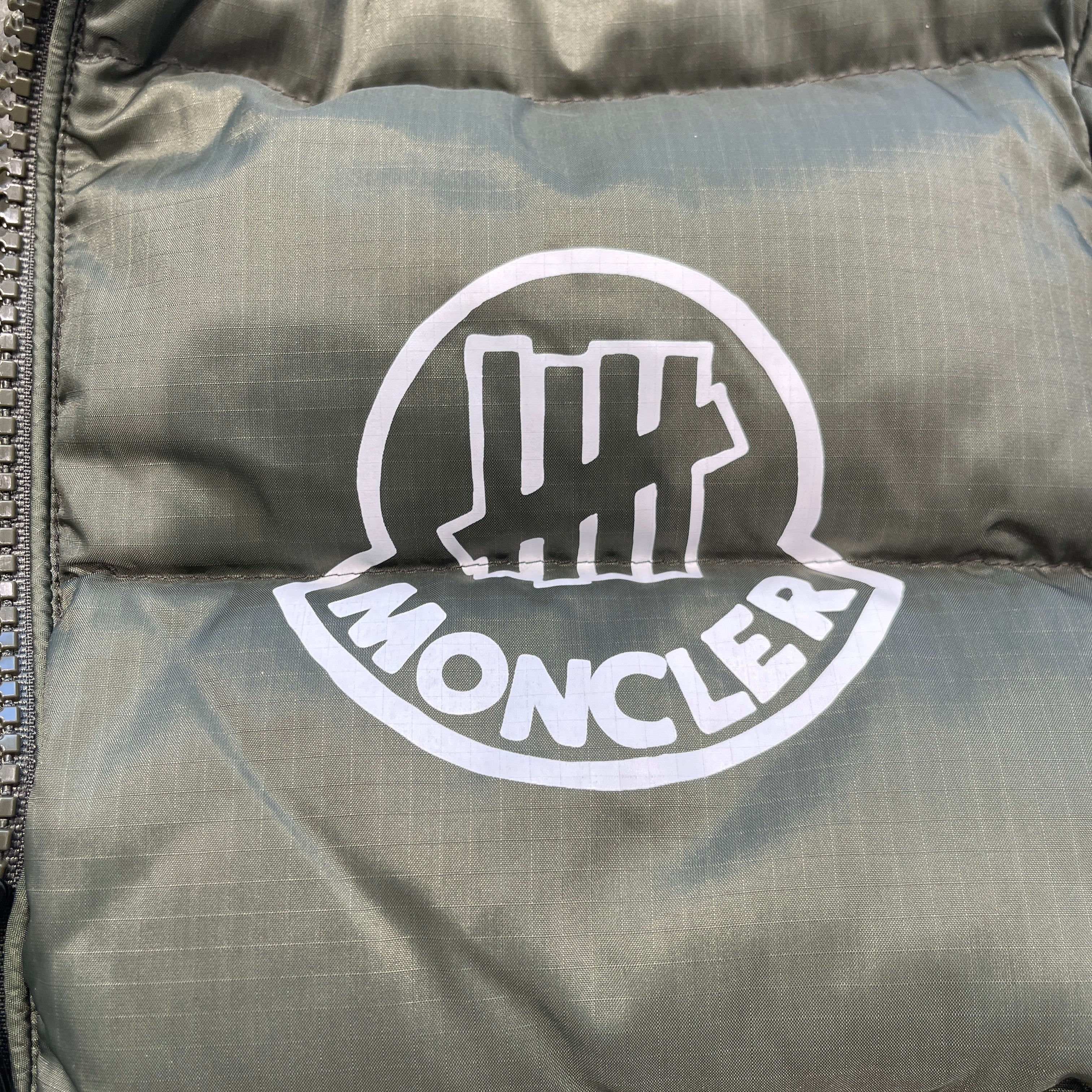 MONCLER × UNDEFEATED 2020AW Allenski Back Logo Down Jacket F20921A51710 Size 1 モンクレール × アンディフィーテッド アレンスキー バックロゴ ダウンジャケット サイズ1