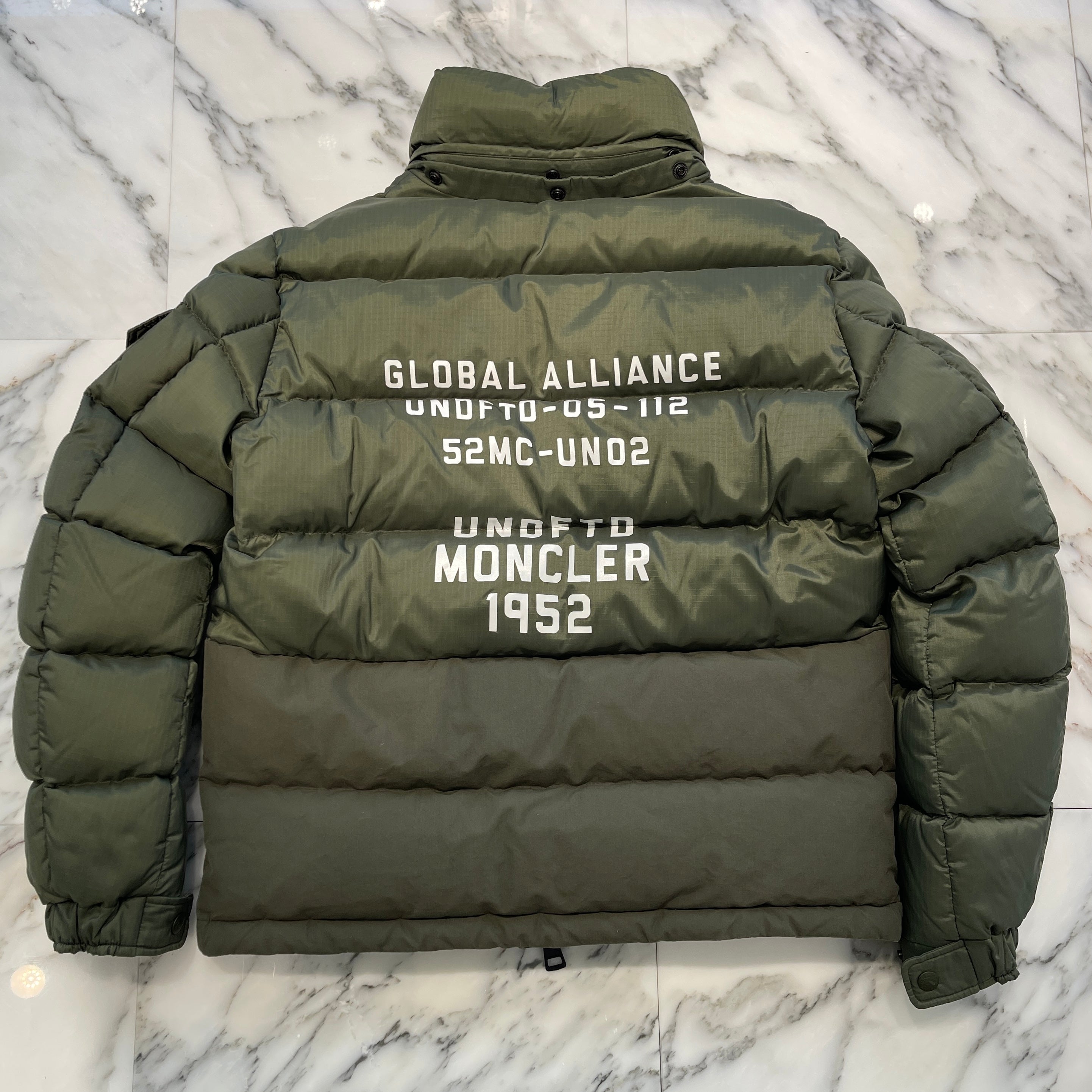 MONCLER × UNDEFEATED 2020AW Allenski Back Logo Down Jacket F20921A51710 Size 1 モンクレール × アンディフィーテッド アレンスキー バックロゴ ダウンジャケット サイズ1