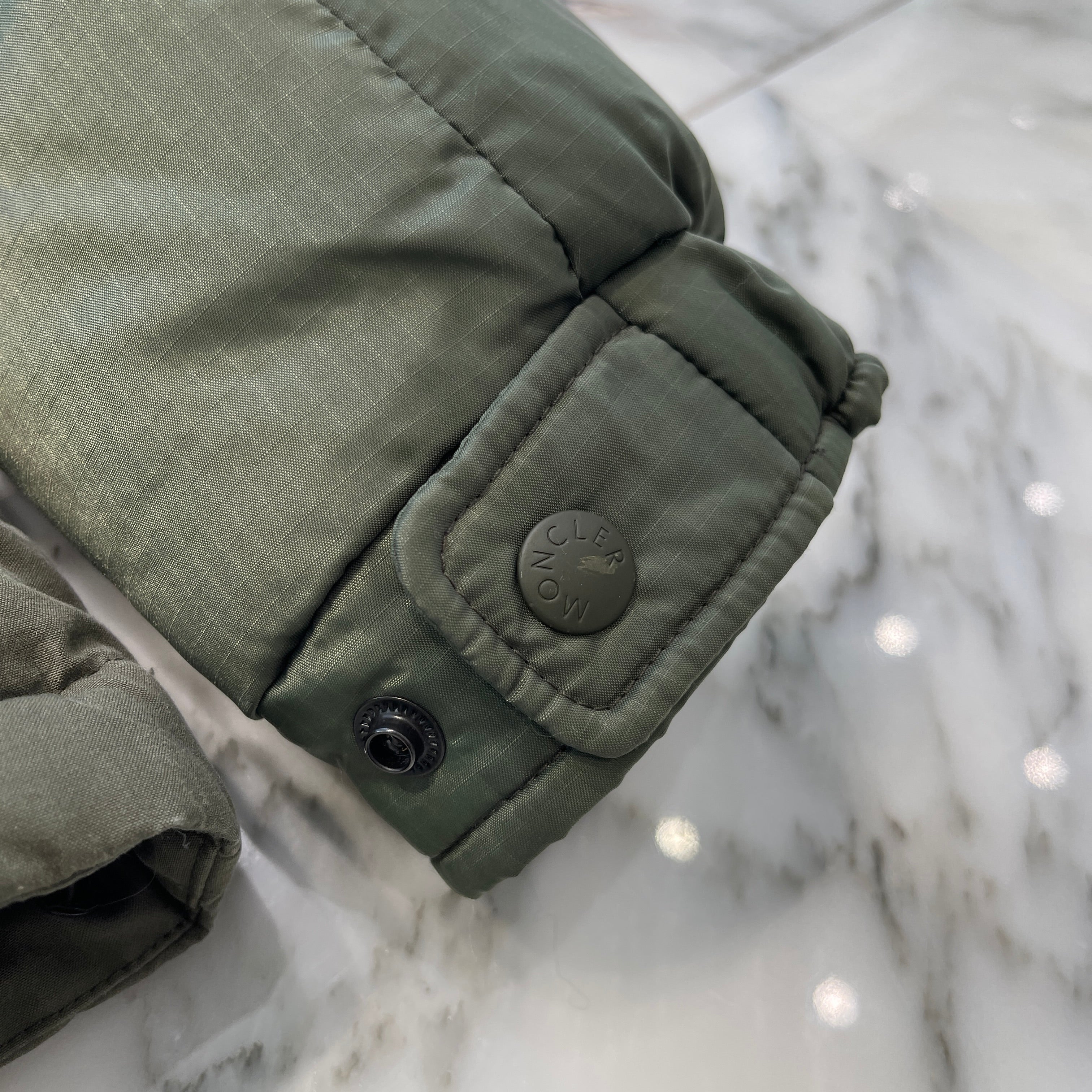 MONCLER × UNDEFEATED 2020AW Allenski Back Logo Down Jacket F20921A51710 Size 1 モンクレール × アンディフィーテッド アレンスキー バックロゴ ダウンジャケット サイズ1