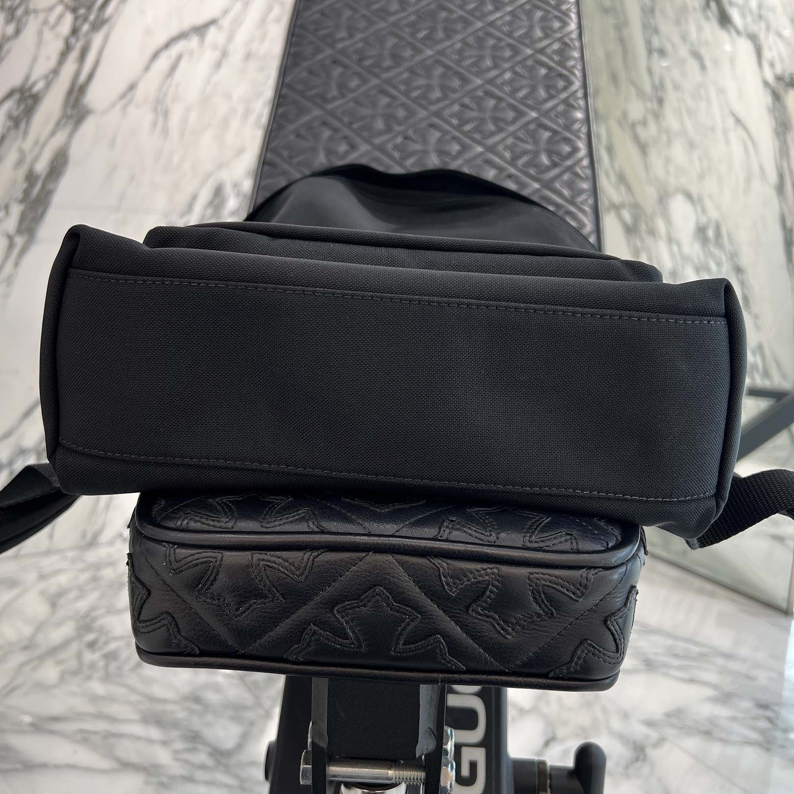 BALENCIAGA SPORT Nylon Crossbody Backpack 6381062HFOX1090 バレンシアガ スポーツ ナイロン クロスボディバックパック