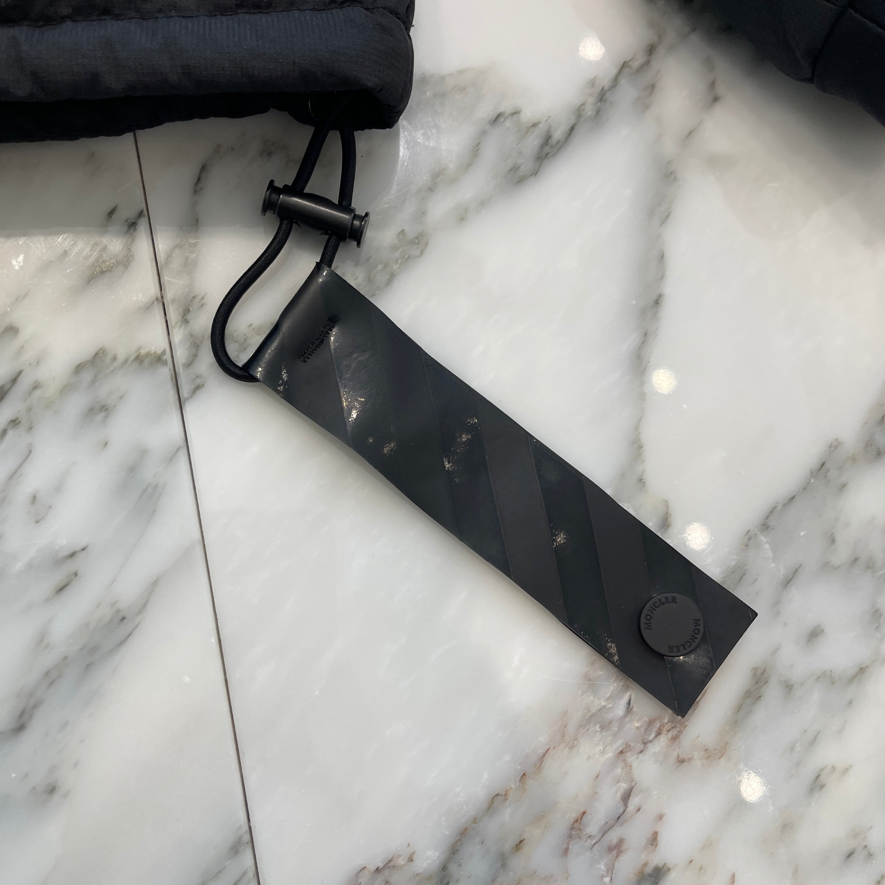 MONCLER × OFF-WHITE 2017AW DINARD GIUBBOTTO Down Jacket B209H4130505 53607 Size 0 モンクレール × オフホワイト ディナール ジュボット ダウンジャケット サイズ0