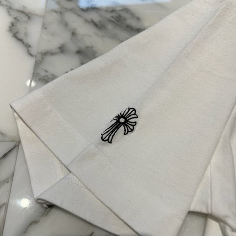 CHROME HEARTS Y NOT Vertical Logo Embroidery Tee Size L クロムハーツ ワイノット ヴァーティカルロゴ 刺繍 Tシャツ サイズL