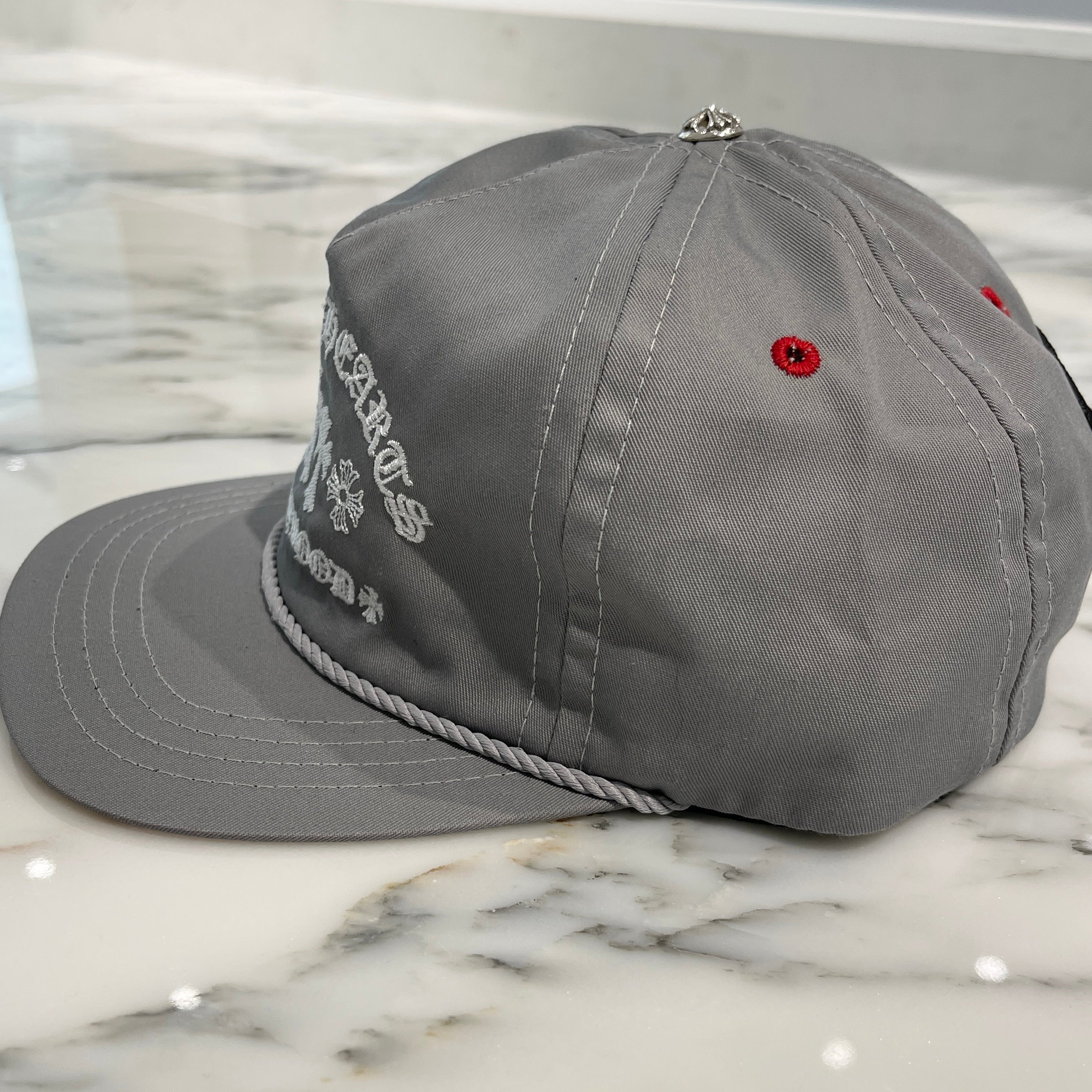 CHROME HEARTS GAS STATION King Taco 3 Cemetery Cross Trucker Cap Size ONE SIZE（53-60）クロムハーツ ガスステーション キングタコ 3セメタリークロス トラッカーキャップ サイズONE SIZE（53-60）