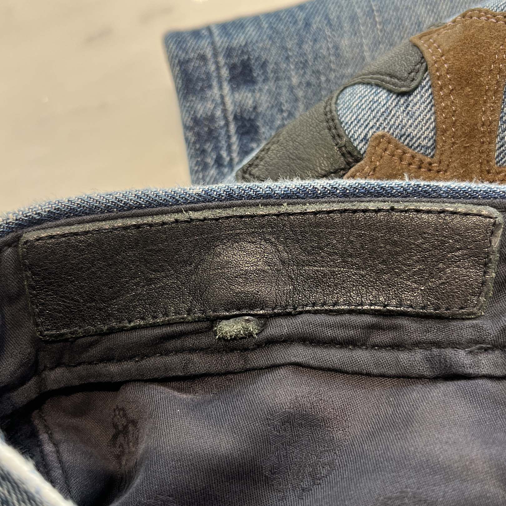 CHROME HEARTS Multi Leather Cross Patch Cross Ball Button Denim Pants Size 33 クロムハーツ マルチレザークロスパッチ クロスボールボタン デニムパンツ サイズ33