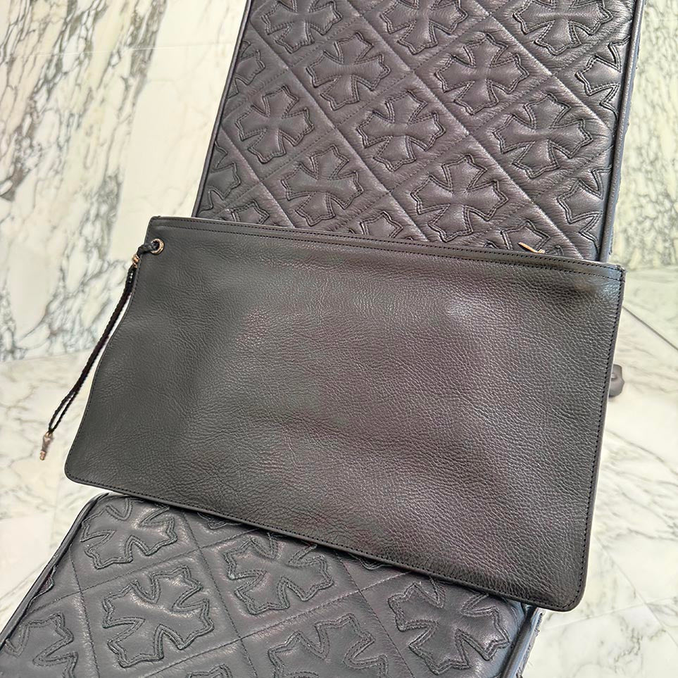 CHROME HEARTS Flat Pouch Leather Clutch Bag クロムハーツ フラットポーチ レザー クラッチバッグ