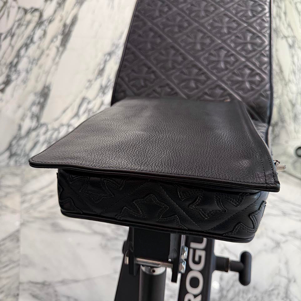 CHROME HEARTS Flat Pouch Leather Clutch Bag クロムハーツ フラットポーチ レザー クラッチバッグ