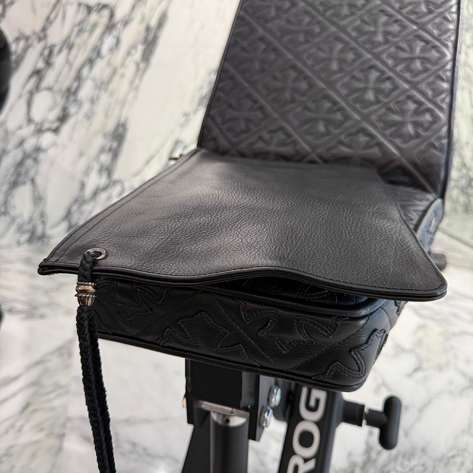 CHROME HEARTS Flat Pouch Leather Clutch Bag クロムハーツ フラット