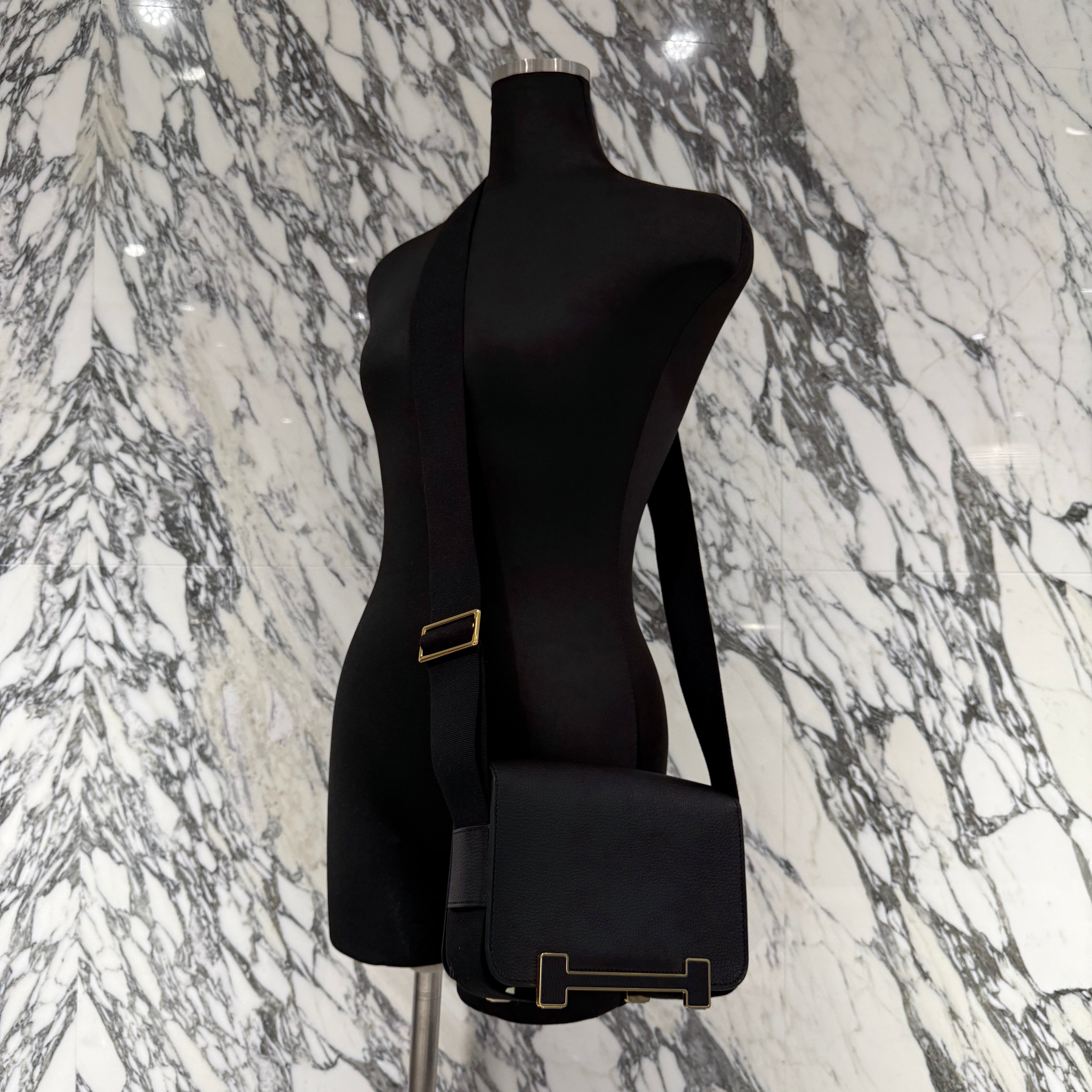 HERMES Geta Shoulder Bag "NOIR" W刻印 085052CCAD エルメス ゲタ ショルダーバッグ ”ノワール” W刻印