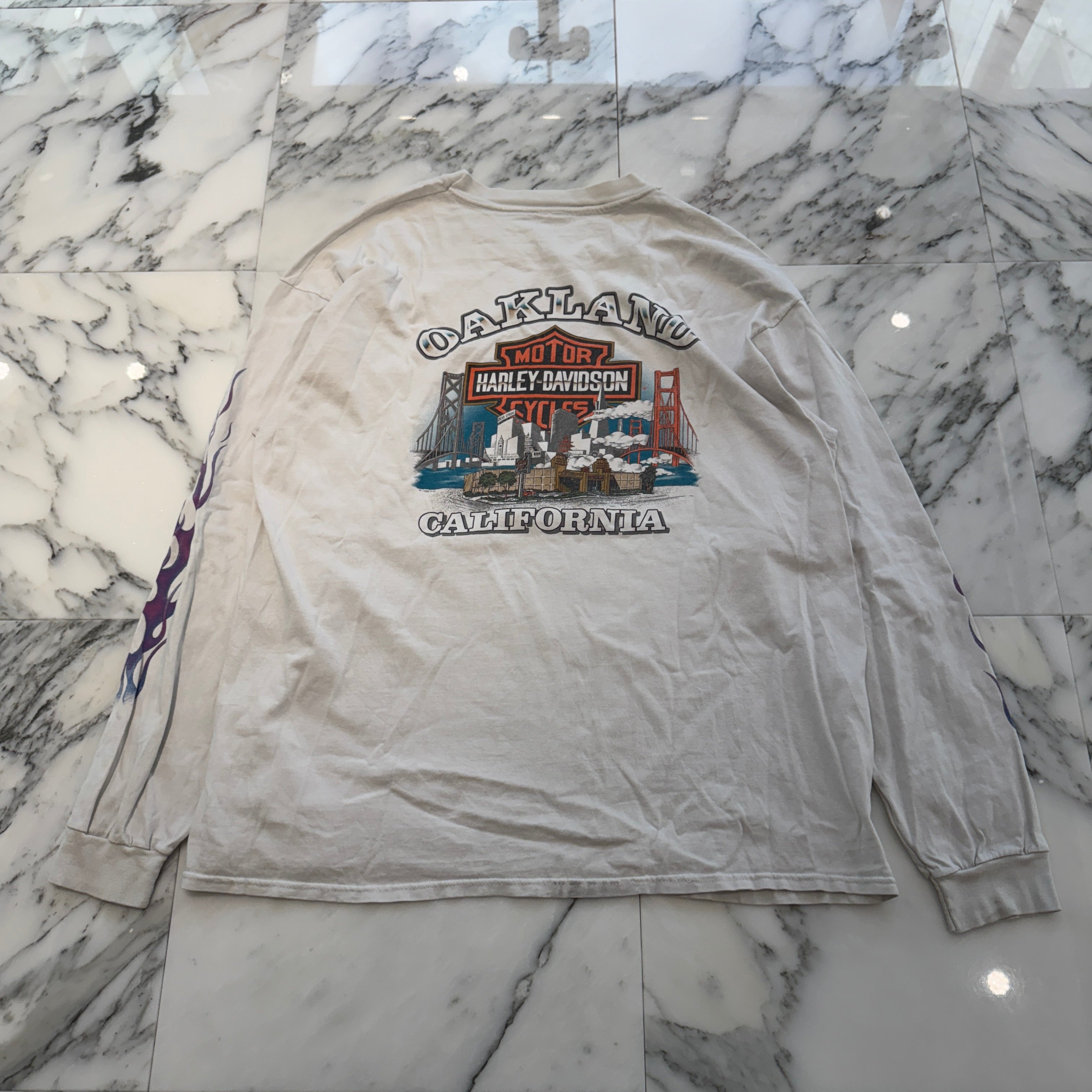 Vintage 90's Harley-Davidson "FEEL THE HEAT" L/S Tee ヴィンテージ 90's ハーレー・ダビットソン "フィール ザ ヒート" ロングスリーブ Tシャツ