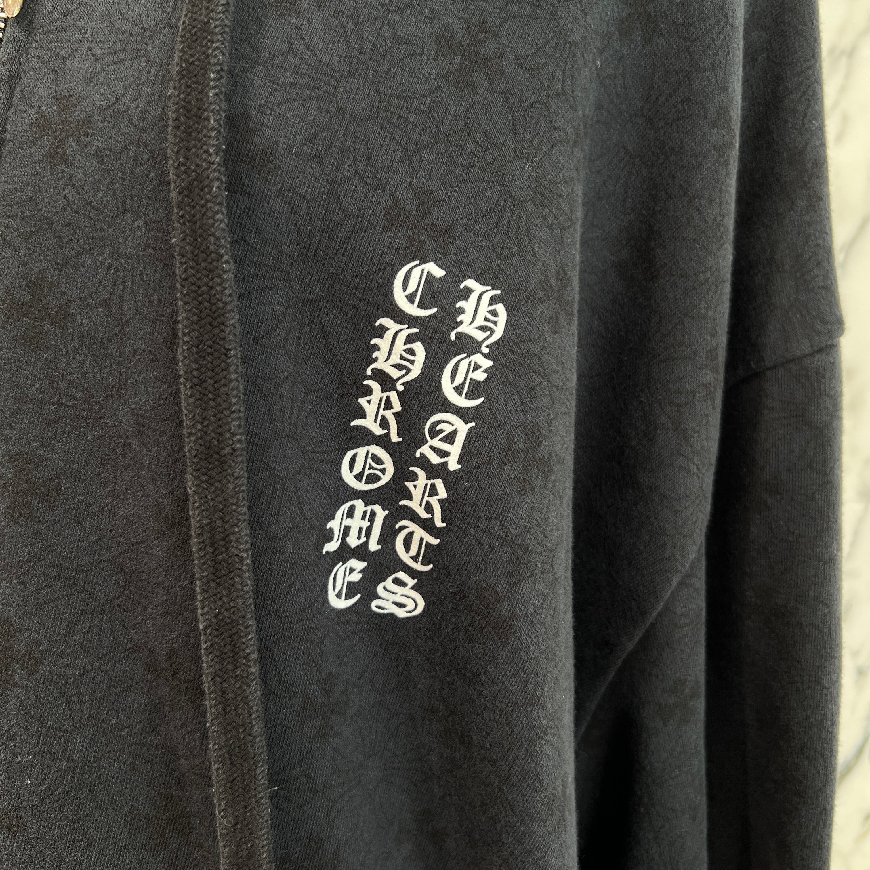 CHROME HEARTS Vertical Logo CH Plus Zip Up Hoodie Size XL クロムハーツ ヴァーティカルロゴ CHプラス総柄 ジップアップフーディ サイXL